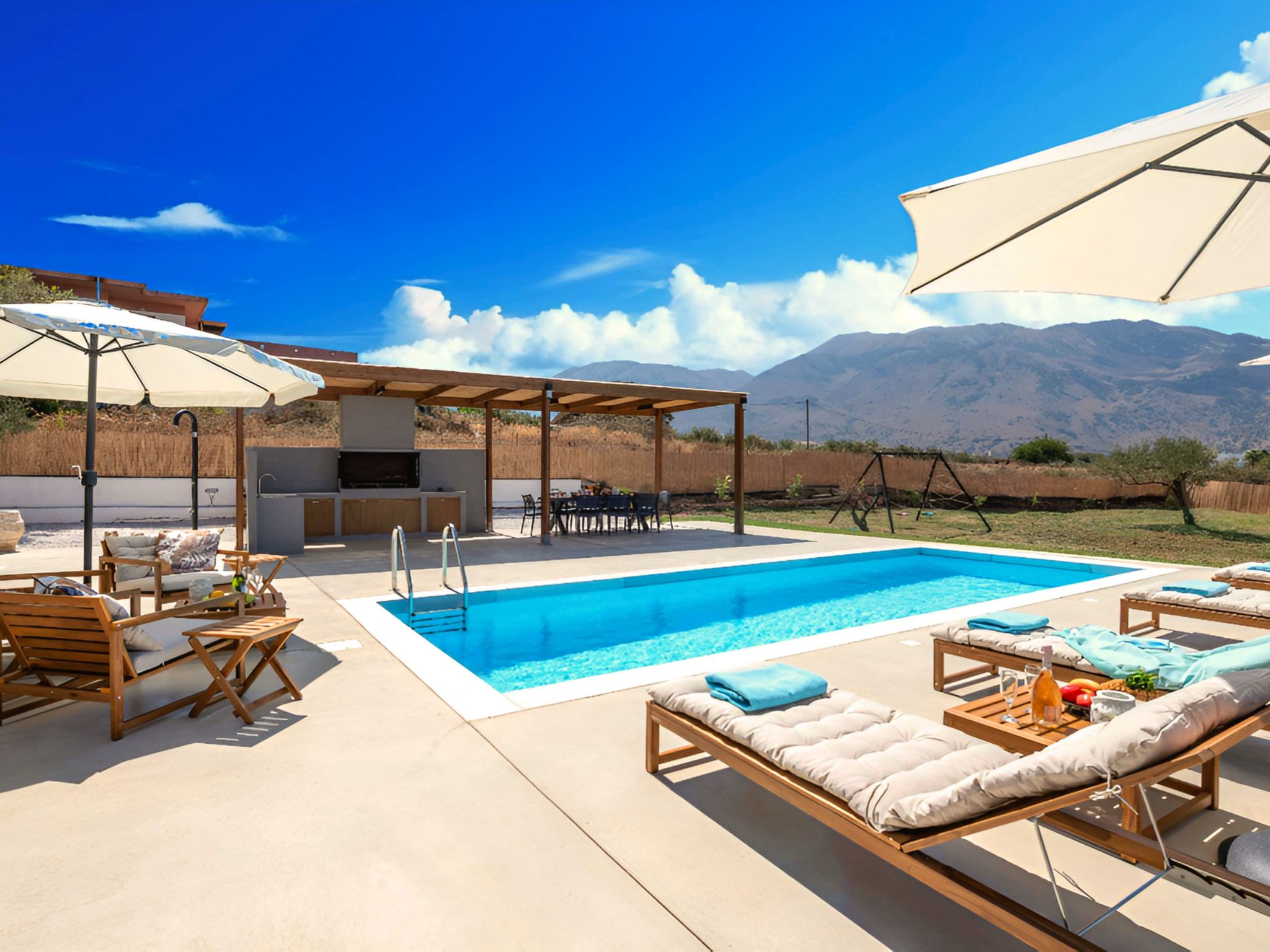 "Vegghera Villa" mit Bergblick-Binnen