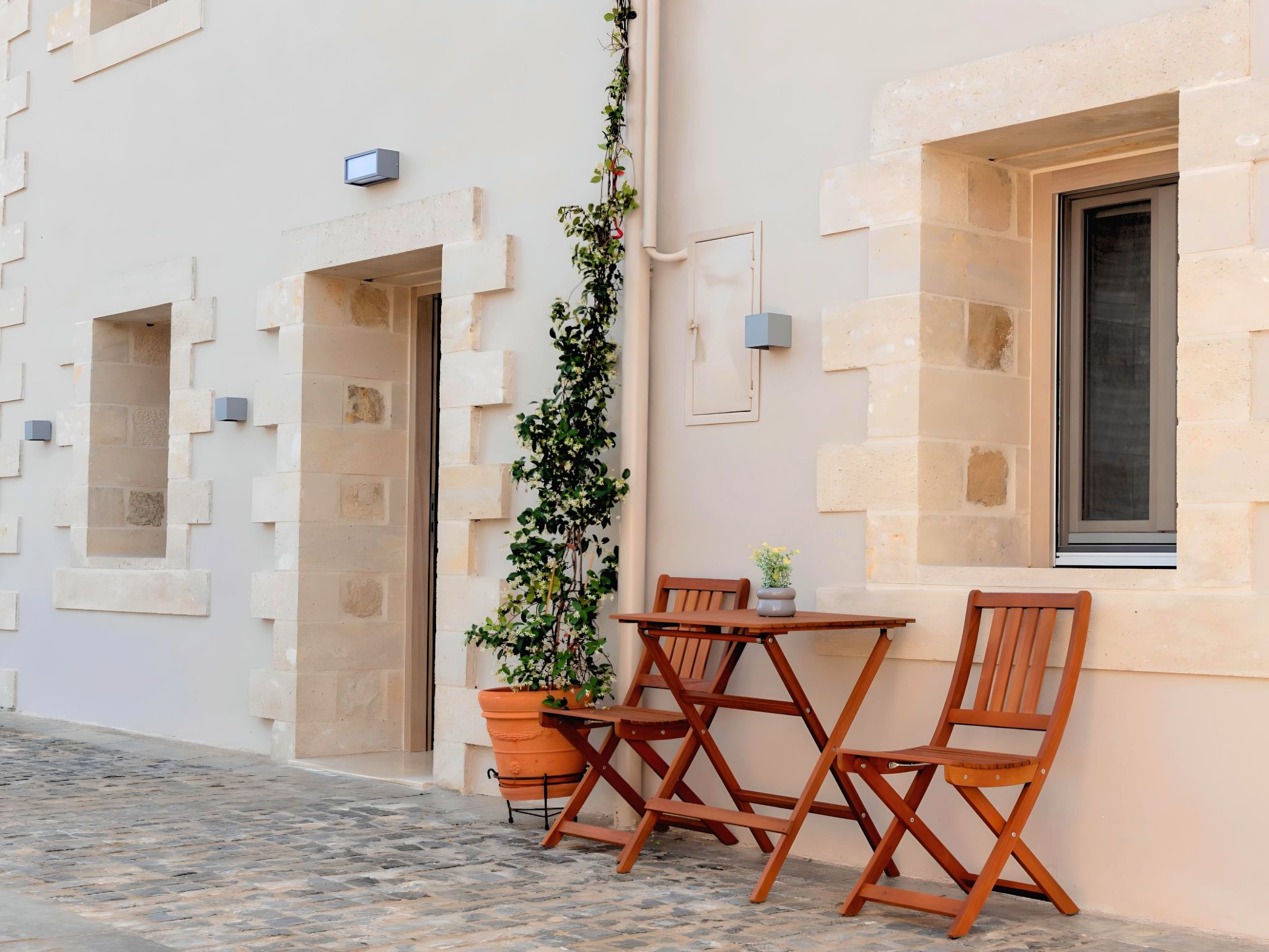 Hidden Gem Villa Pool und Jaccuzzi-Binnen