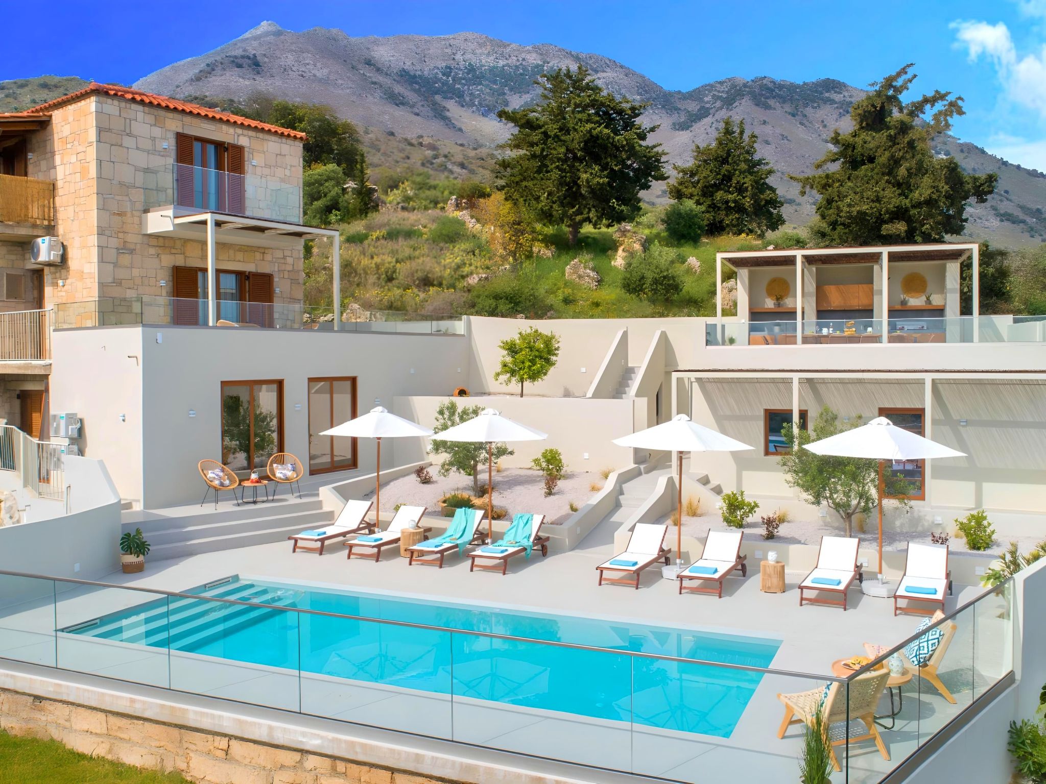 Soluna Villa Privater Pool-Binnen