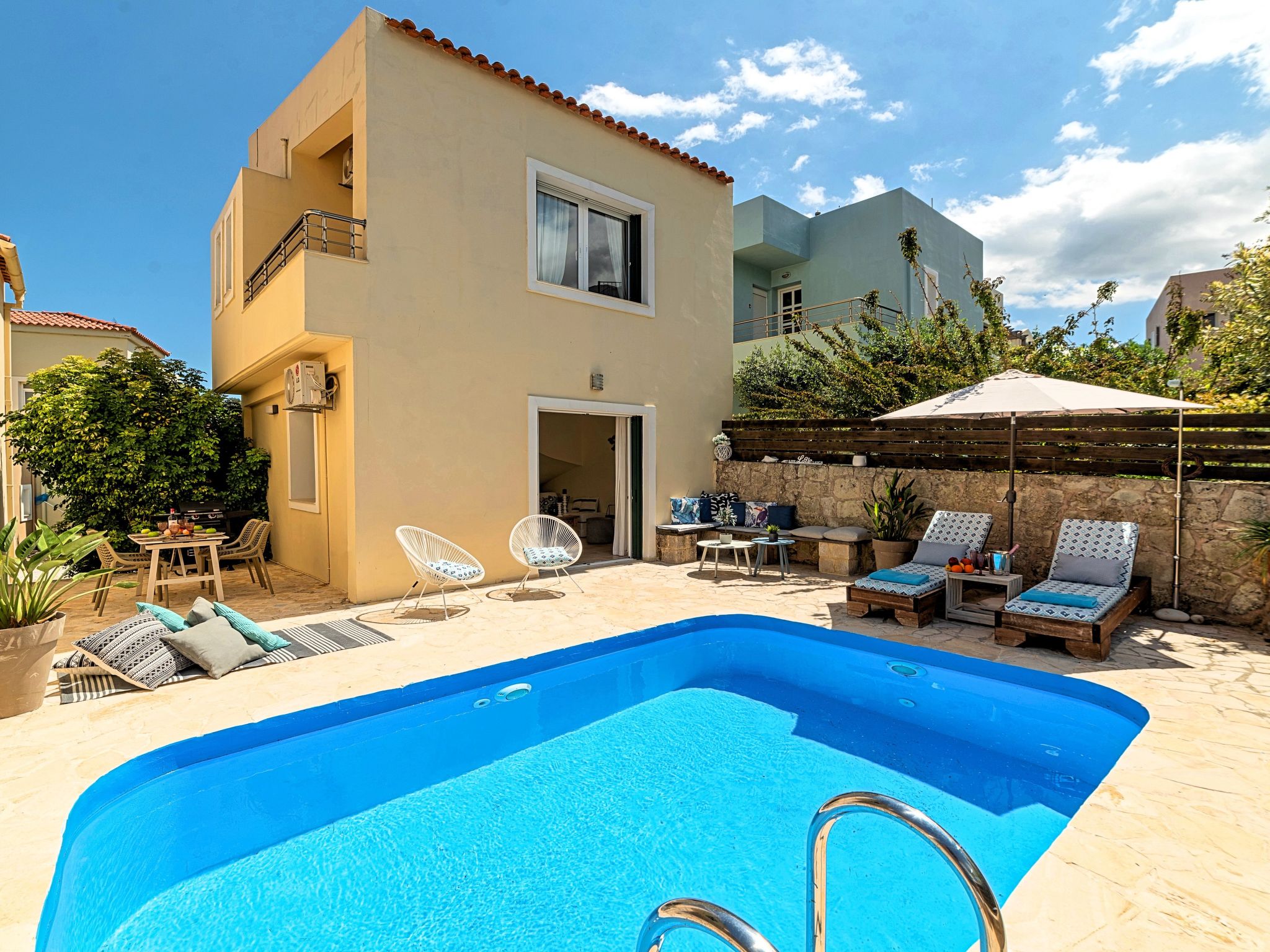 Apple Green Villa Privater Pool