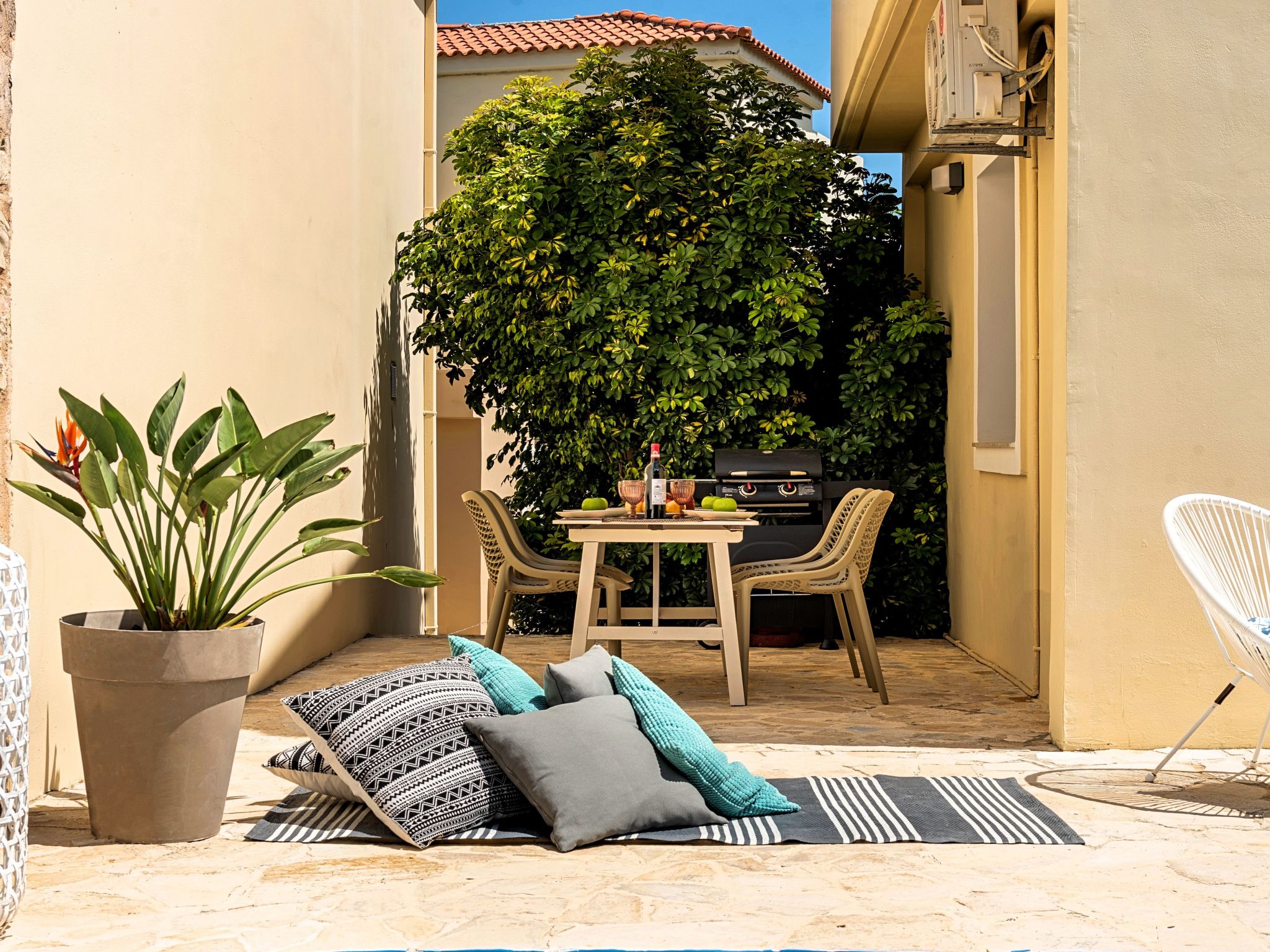 Apple Green Villa Privater Pool-Image-tags.info