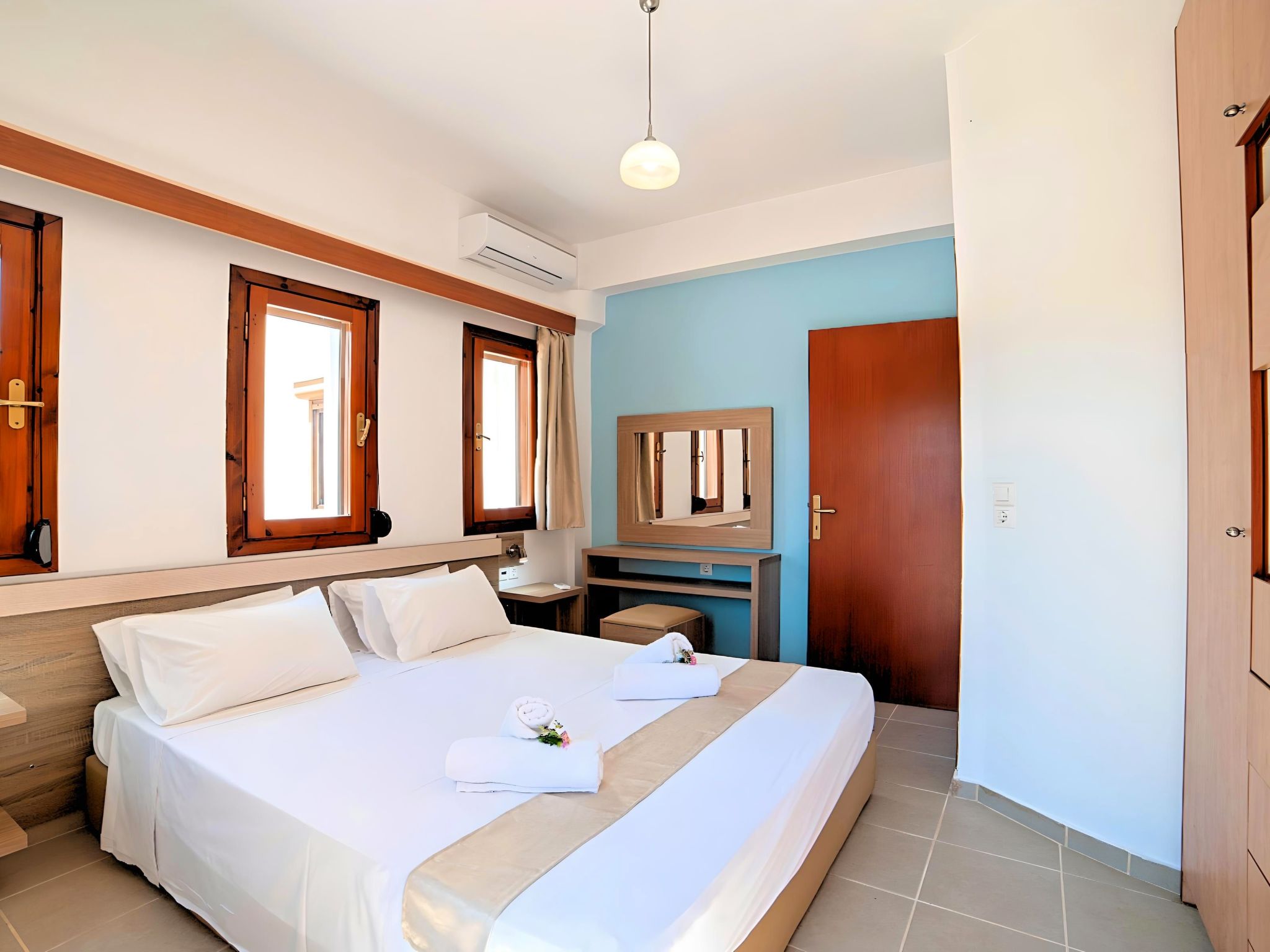 Für 31 Personen in Draia, Kreta (West-Kreta)-Image-tags.info