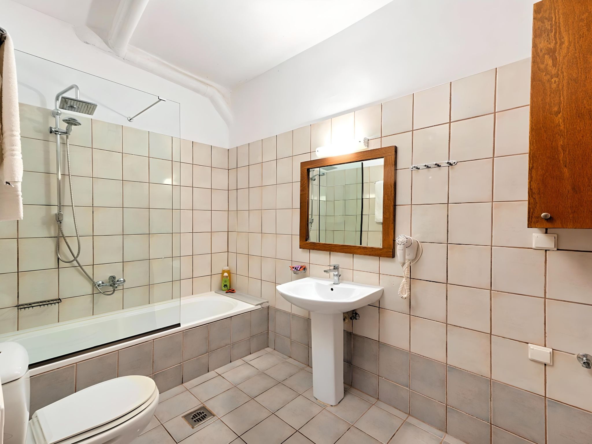 Für 31 Personen in Draia, Kreta (West-Kreta)-Image-tags.info