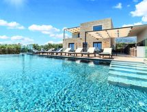 Luxe villa met privézwembad, 150 meter van zee in Georgioupoli, Kreta - thumbnail 1