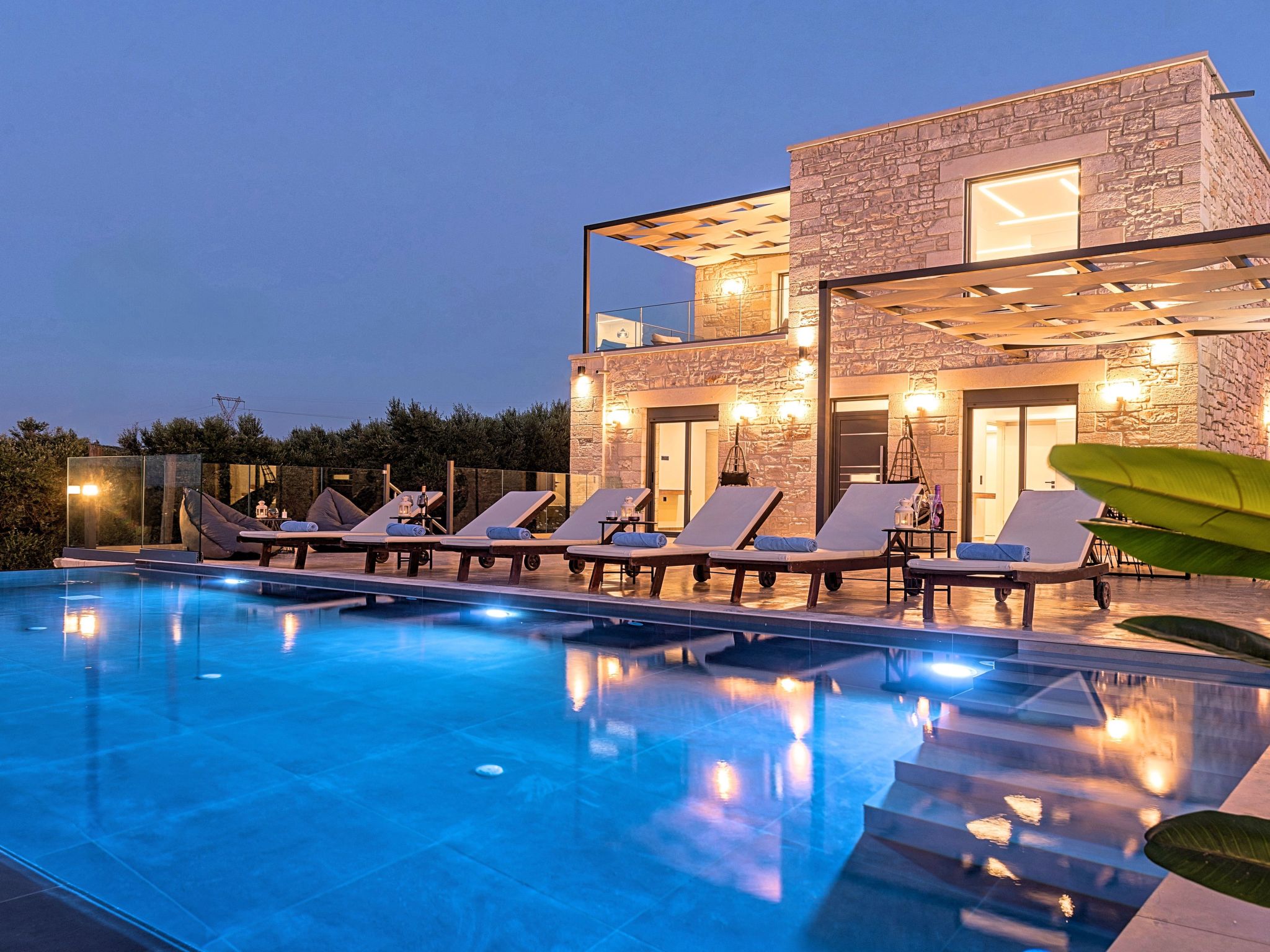 Für 10 Personen in Kournas, Kreta (West-Kreta)-Image-tags.info