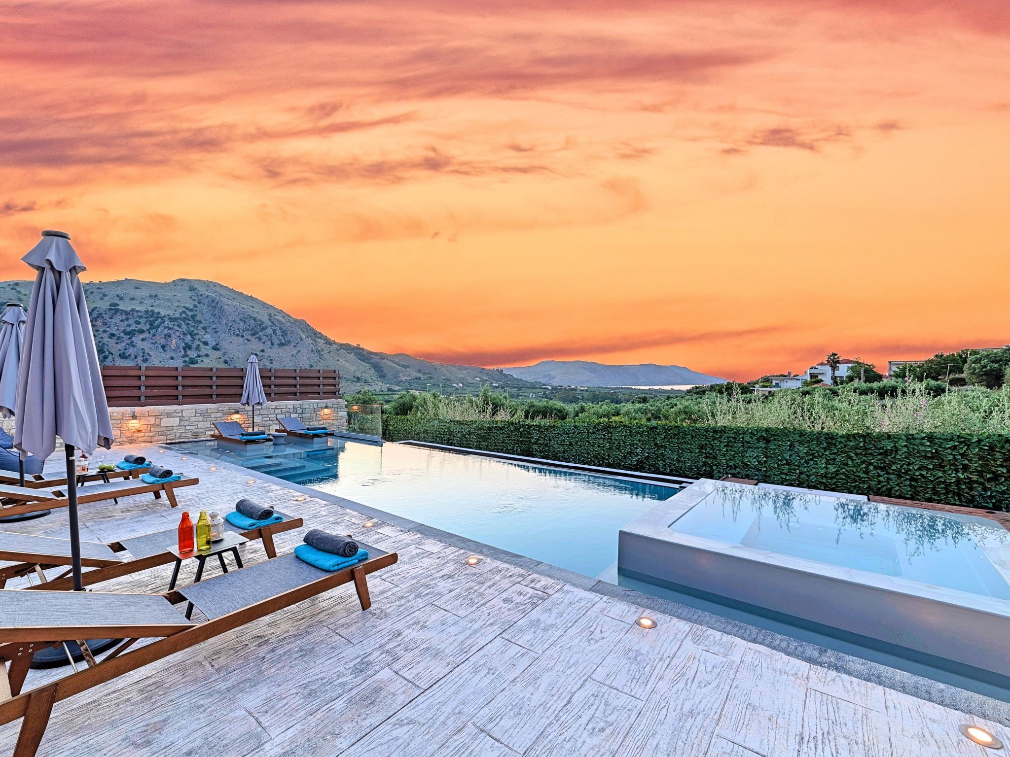 Ferienvilla "Minaos Grand" mit privatem Pool-Image-tags.info