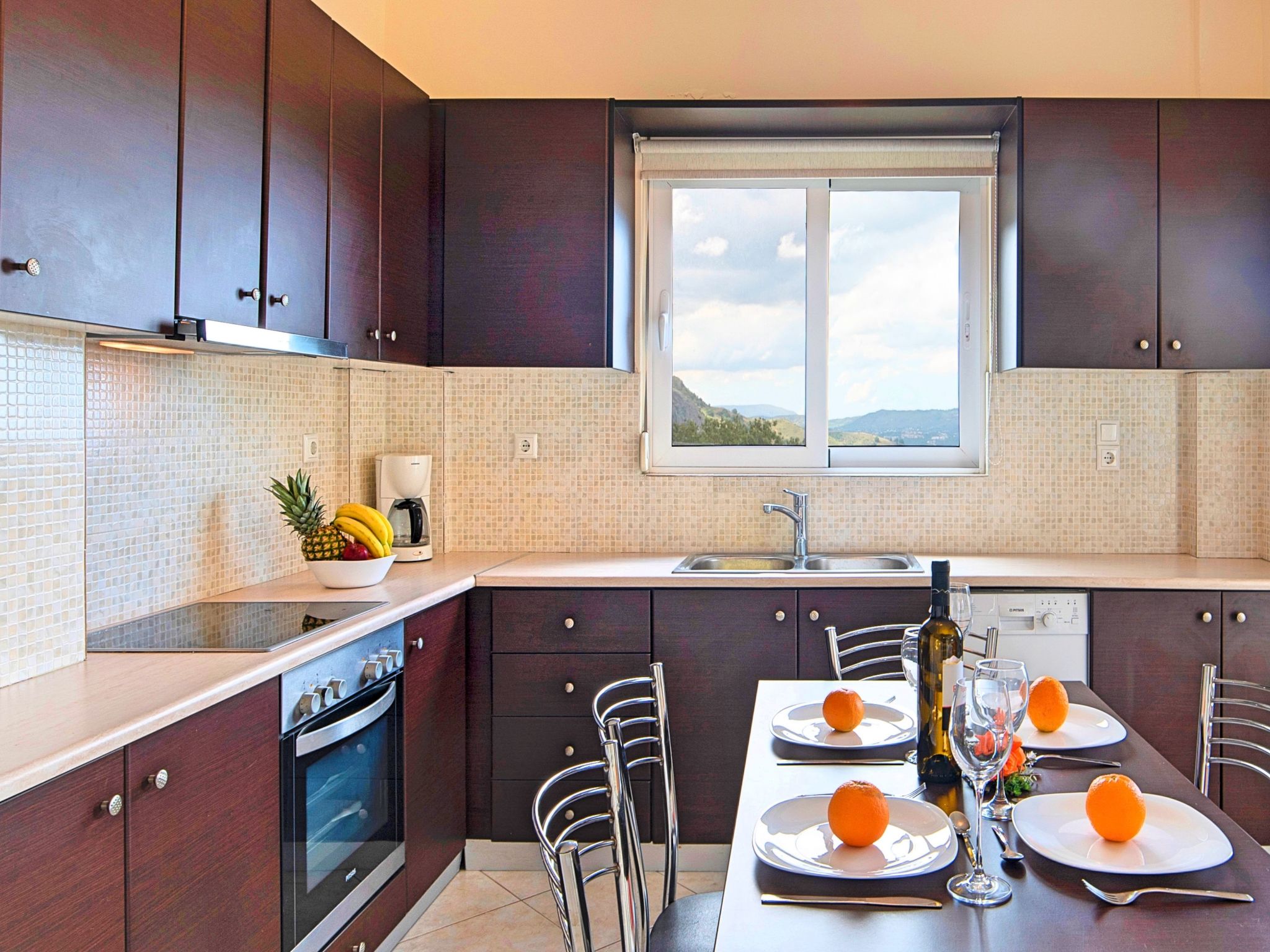 Für 10 Personen in Kournas, Kreta (West-Kreta)-Binnen