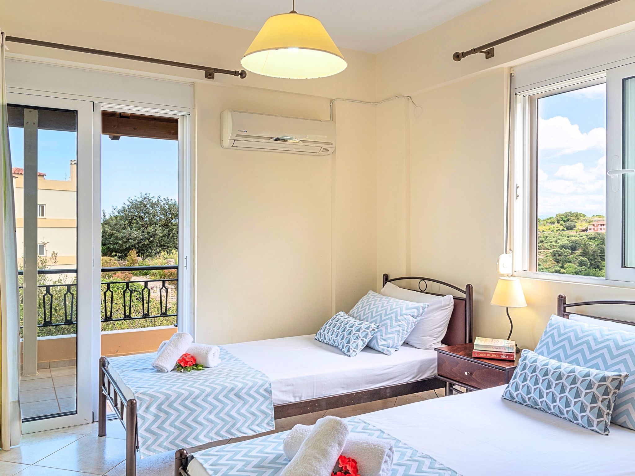 Für 10 Personen in Kournas, Kreta (West-Kreta)-Binnen