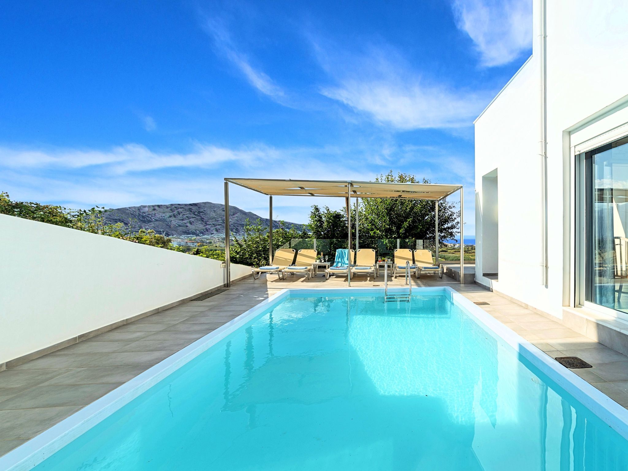 Für 10 Personen in Draia, Kreta (West-Kreta)