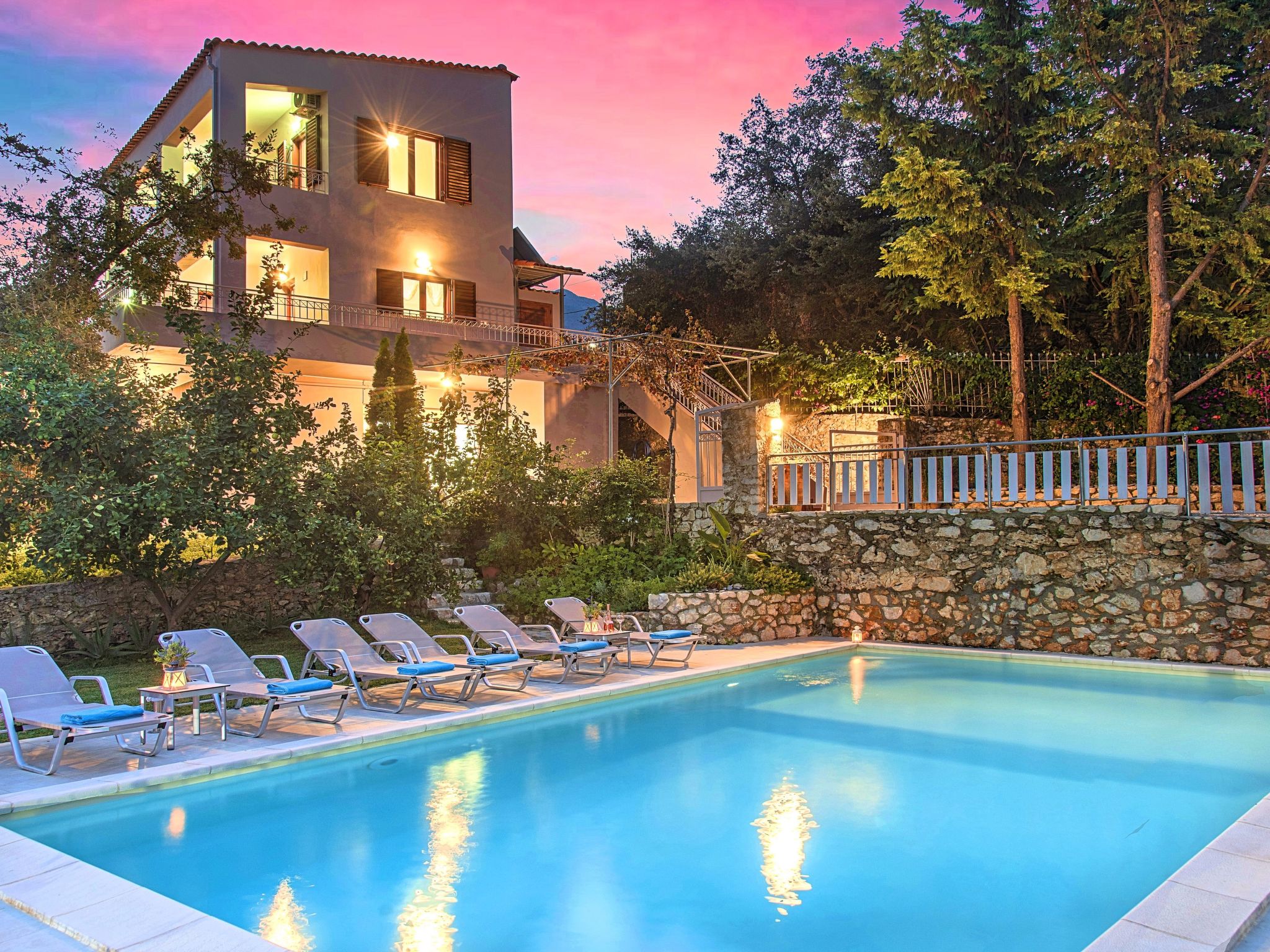 Für 12 Personen in Kastellos, Kreta (West-Kreta)-Image-tags.info