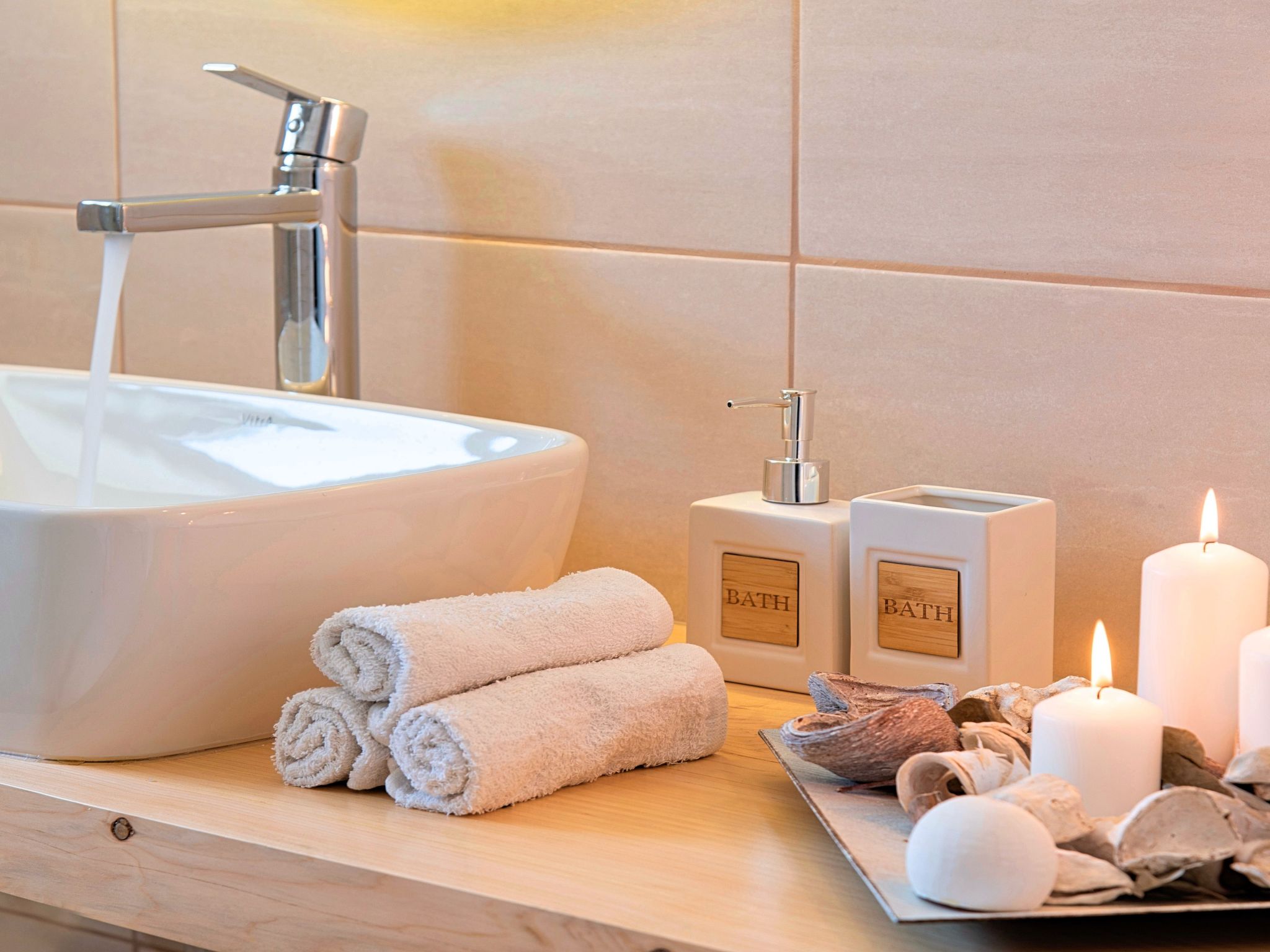 Orientem Villa Beheizter Pool-Image-tags.info