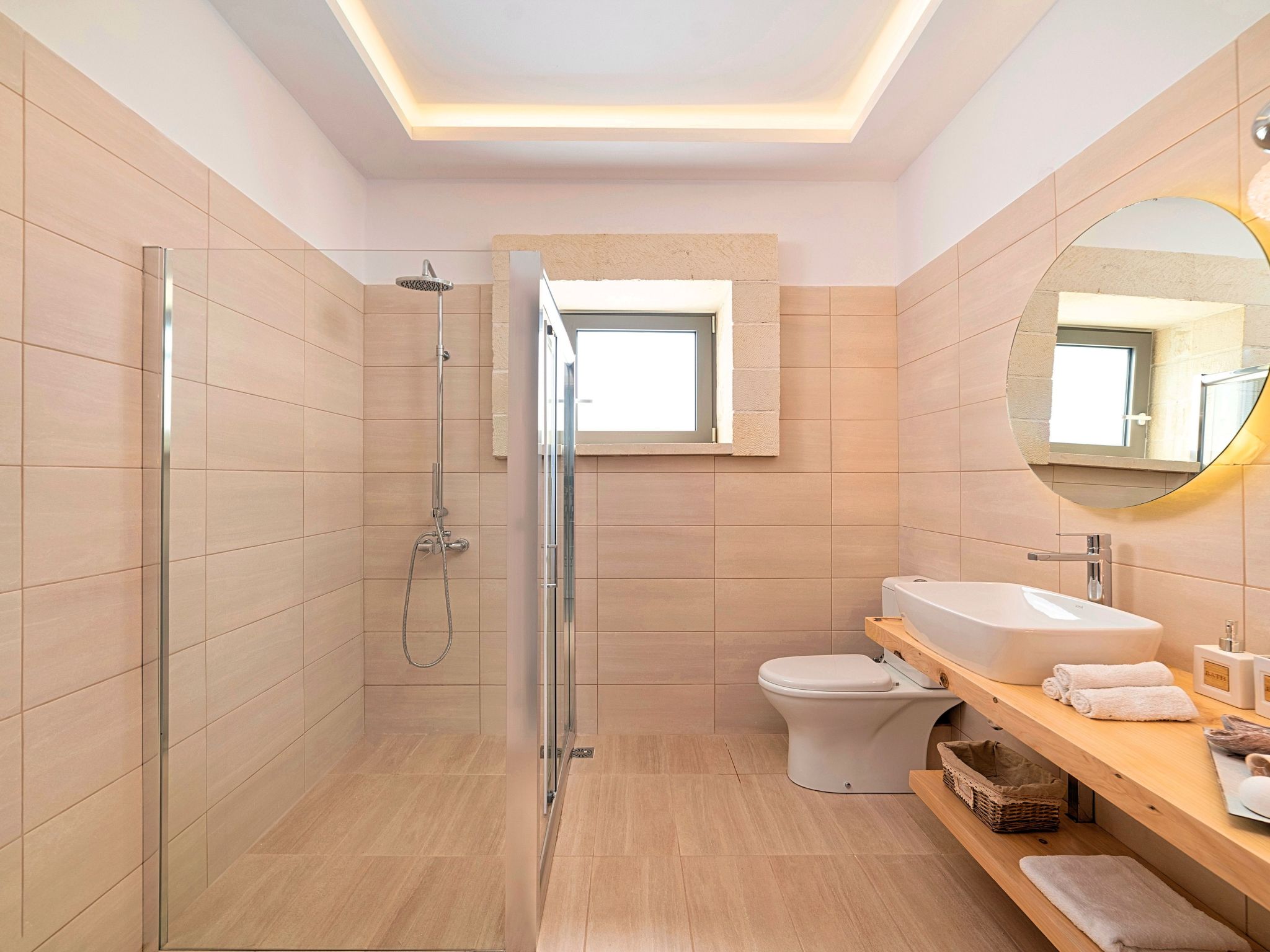 Orientem Villa Beheizter Pool-Image-tags.info