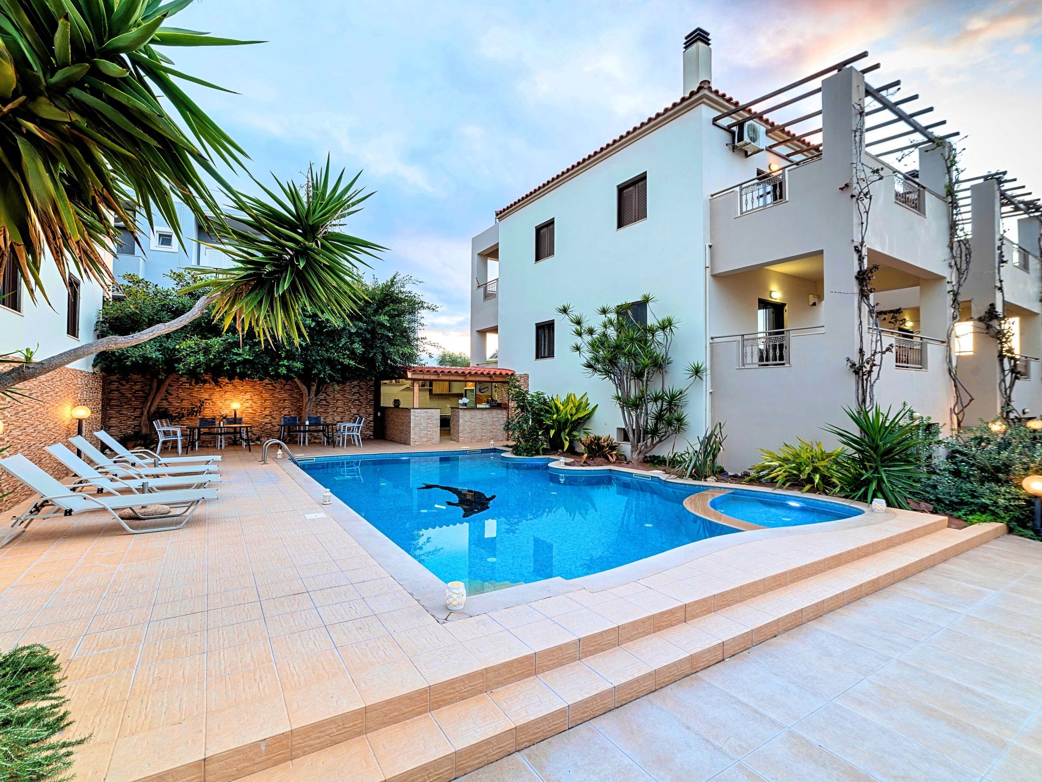 In Kournas mit Privatem Pool-Image-tags.info