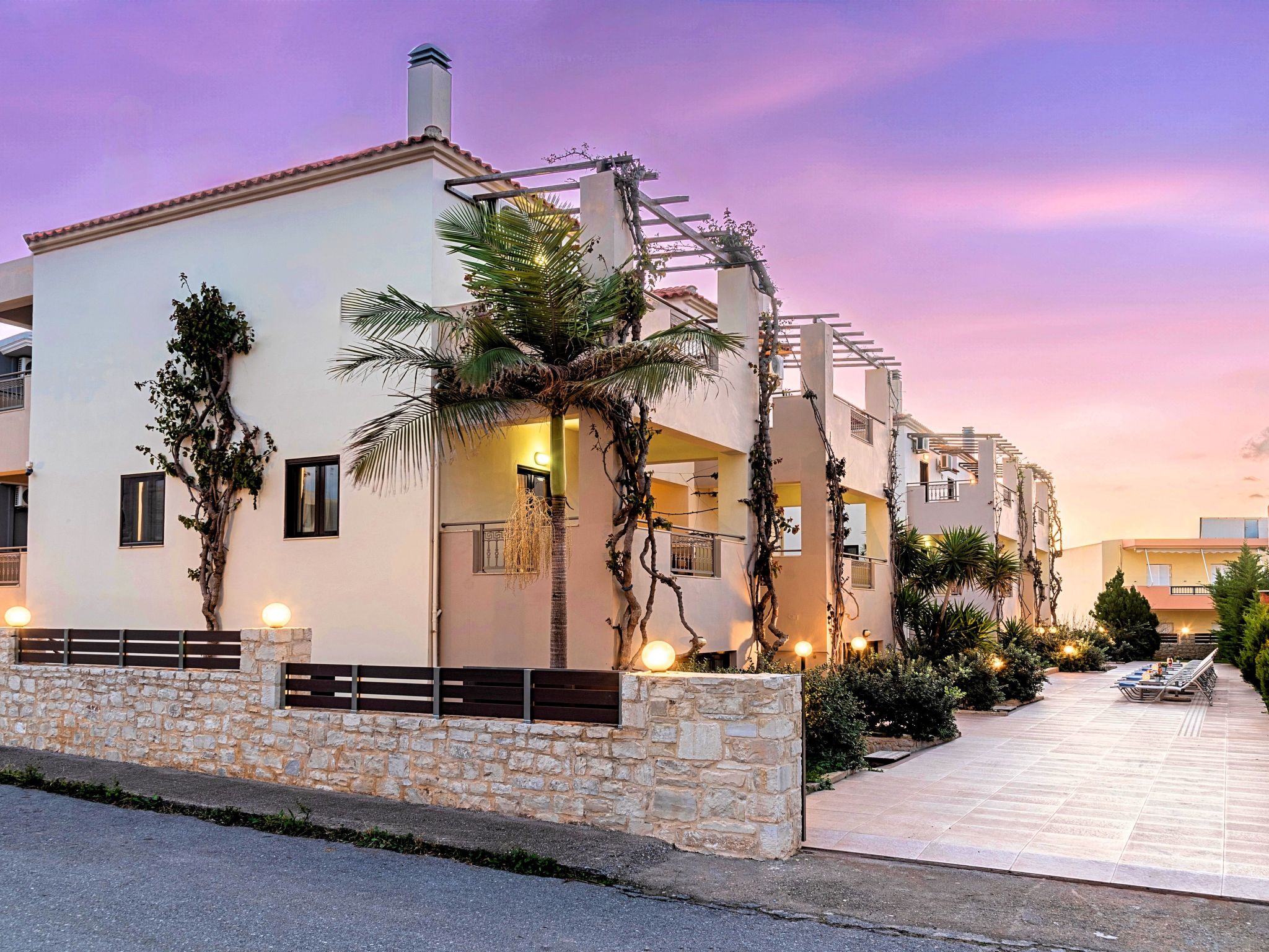 In Kournas mit Privatem Pool-Image-tags.info