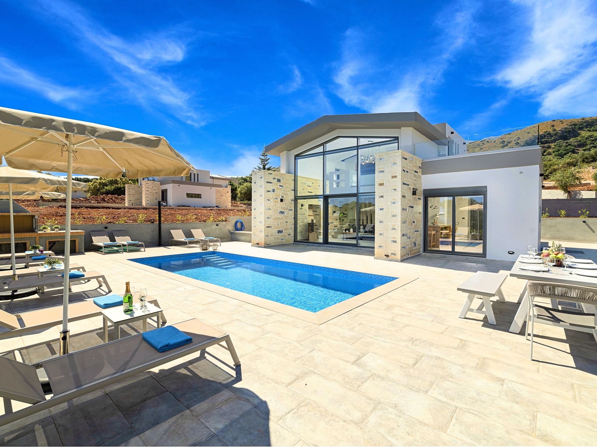 Für 15 Personen in Georgioupolis, Kreta (West-Kreta)-Image-tags.info