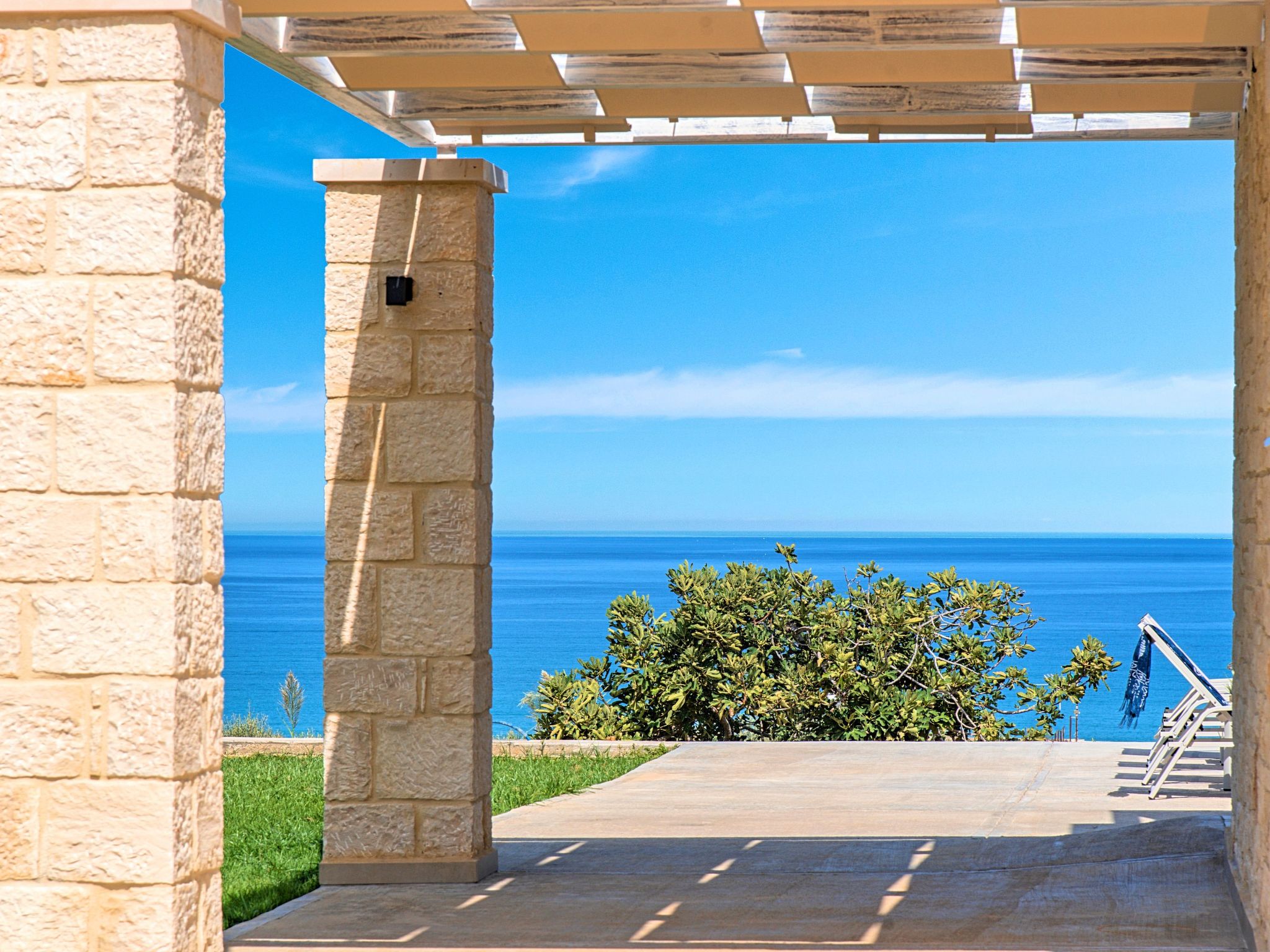 In Georgioupoli mit Privatem Pool und Meerblick