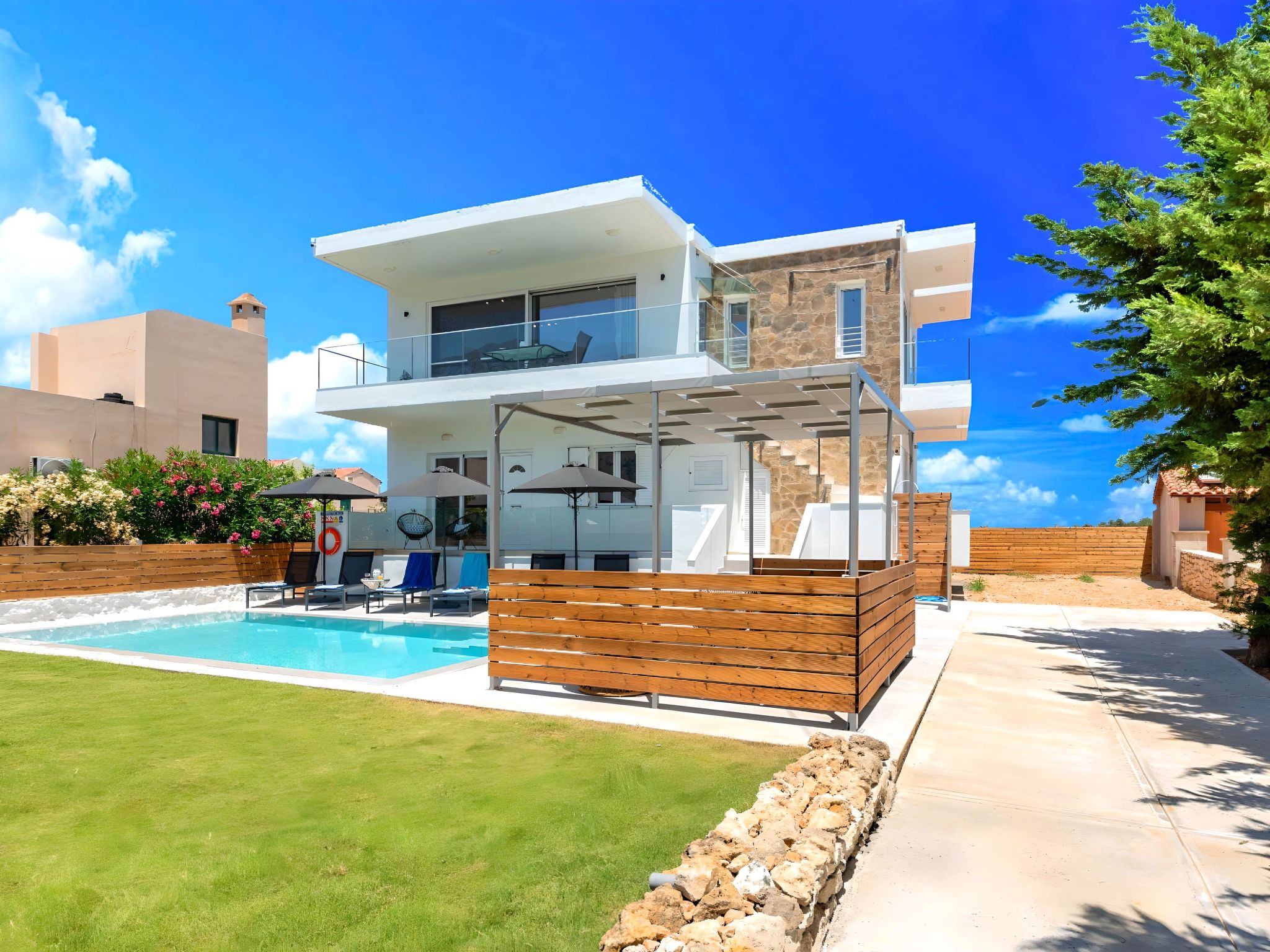 Luminosa Luxus-Villa-Image-tags.info