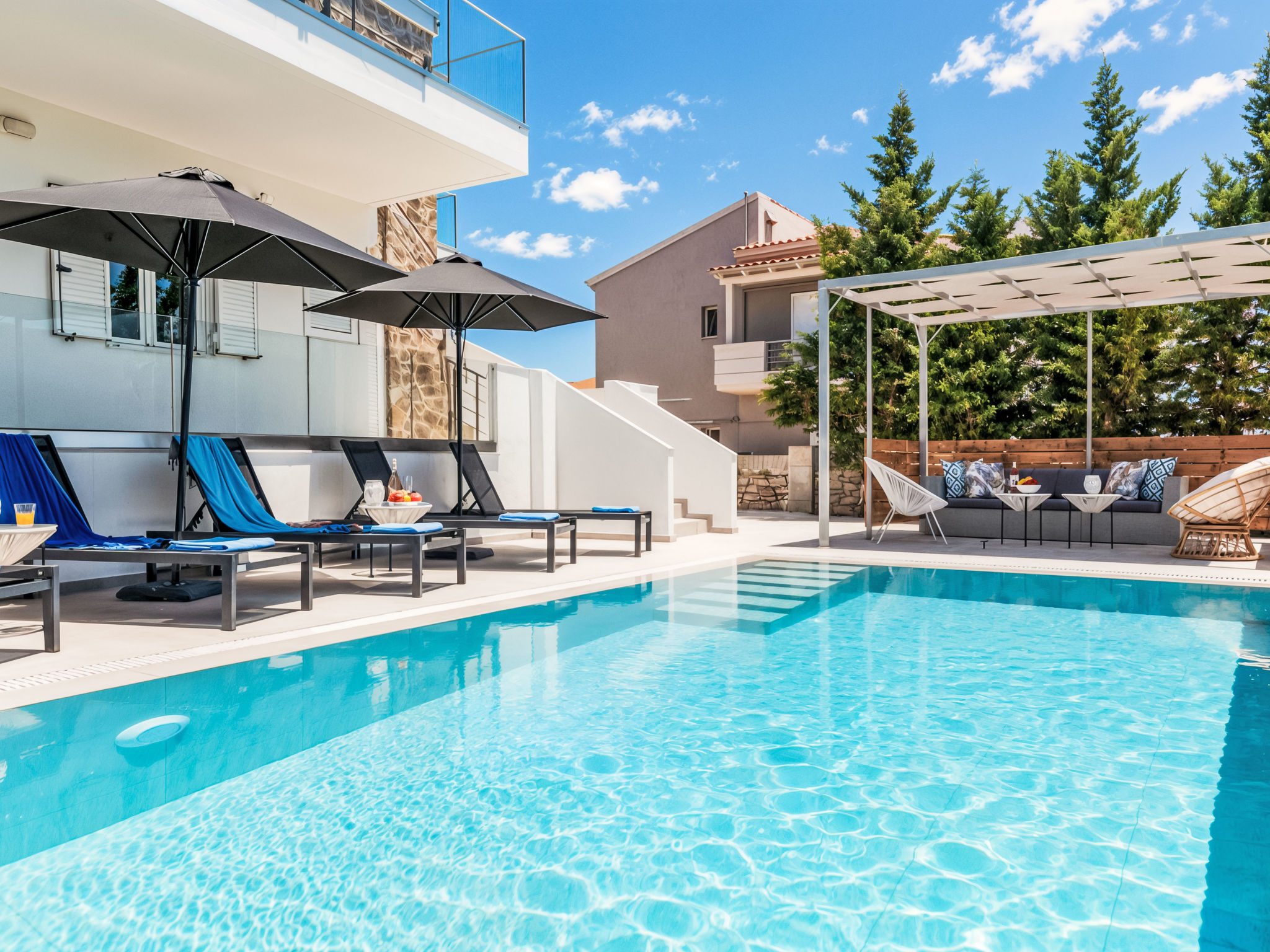 Maison Luminosa Luxus-Villa – Piscine extérieure, photo 5 sur 34