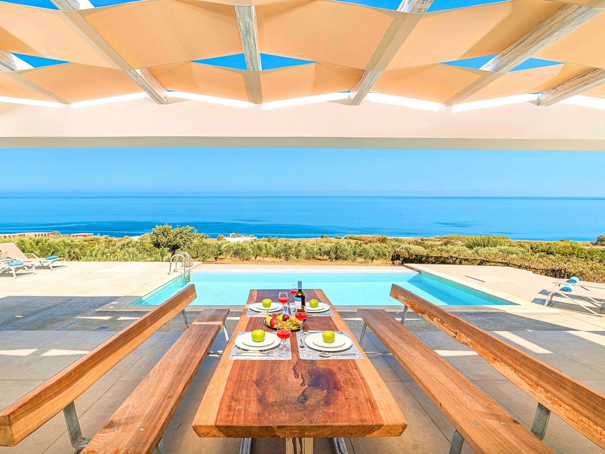 In Georgioupoli mit Terrasse, Grill und Garten und Meerblick-Image-tags.info