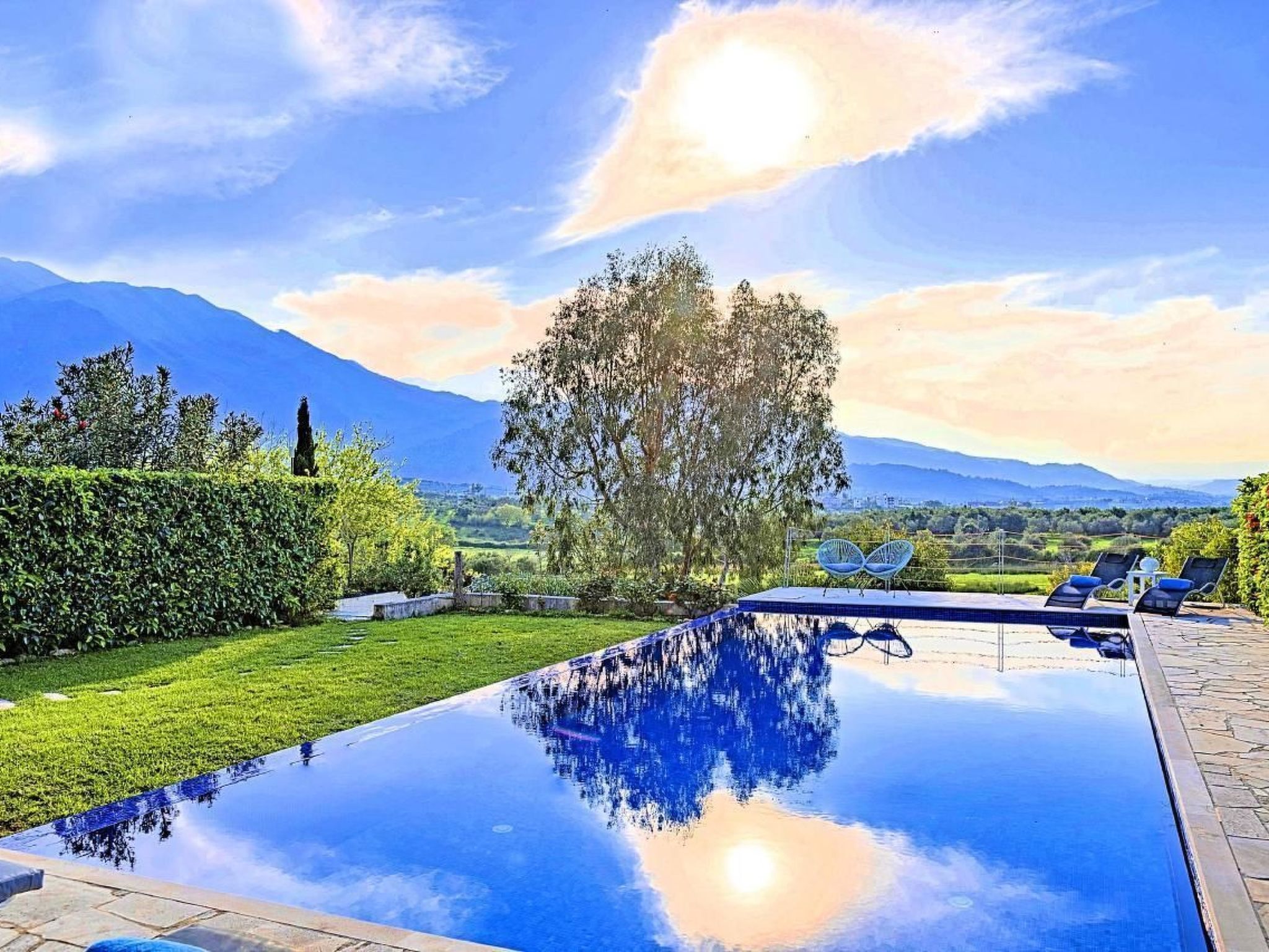 Cretan Mansion mit beheiztem Pool