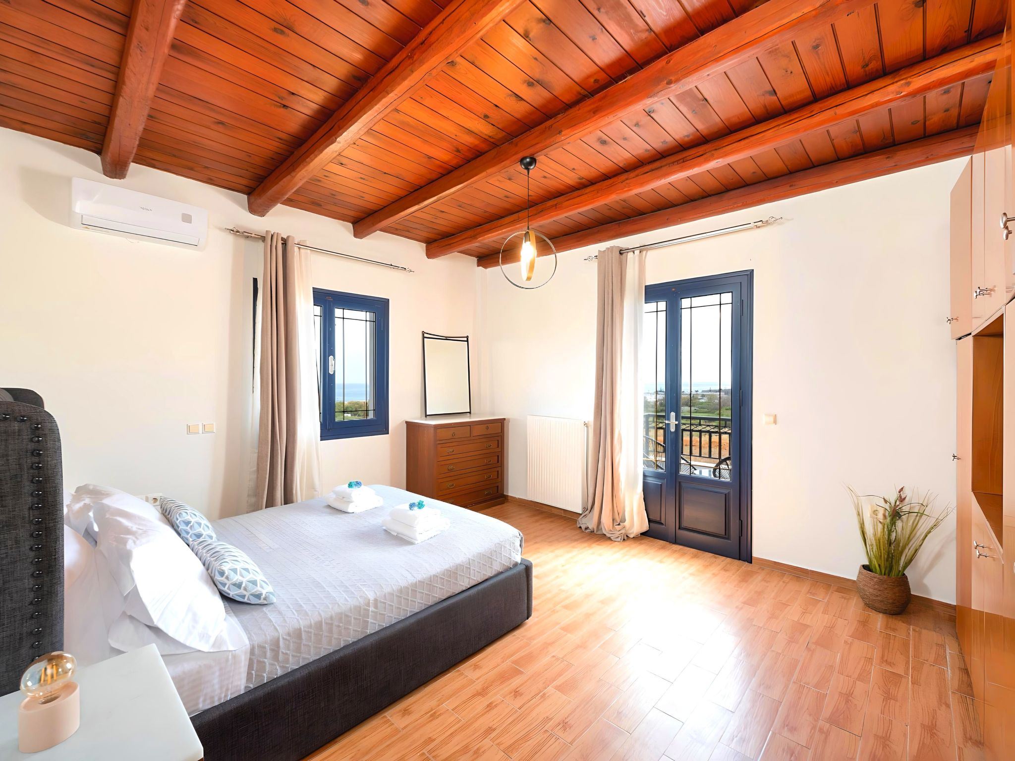 Grey Grand Villa Privater Pool-Inside