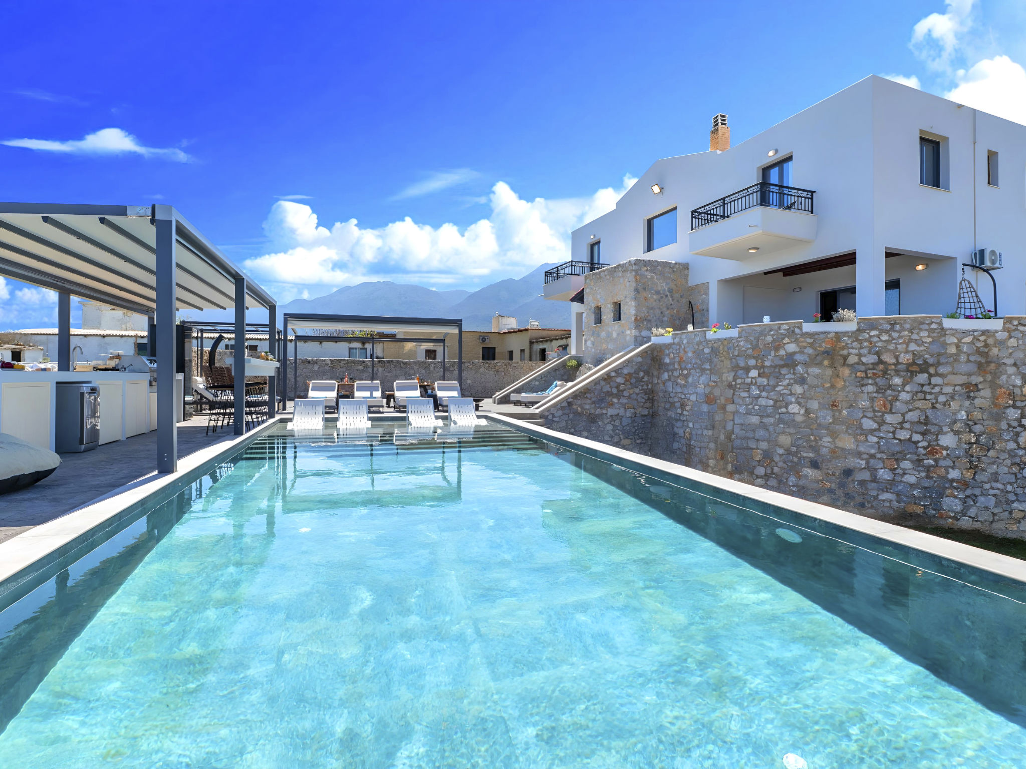 Grey Grand Villa Privater Pool-Inside