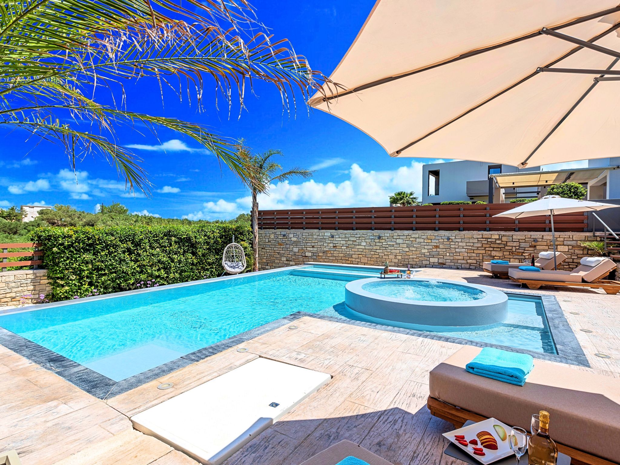 "Minoas Villa" mit Whirlpool-Image-tags.info