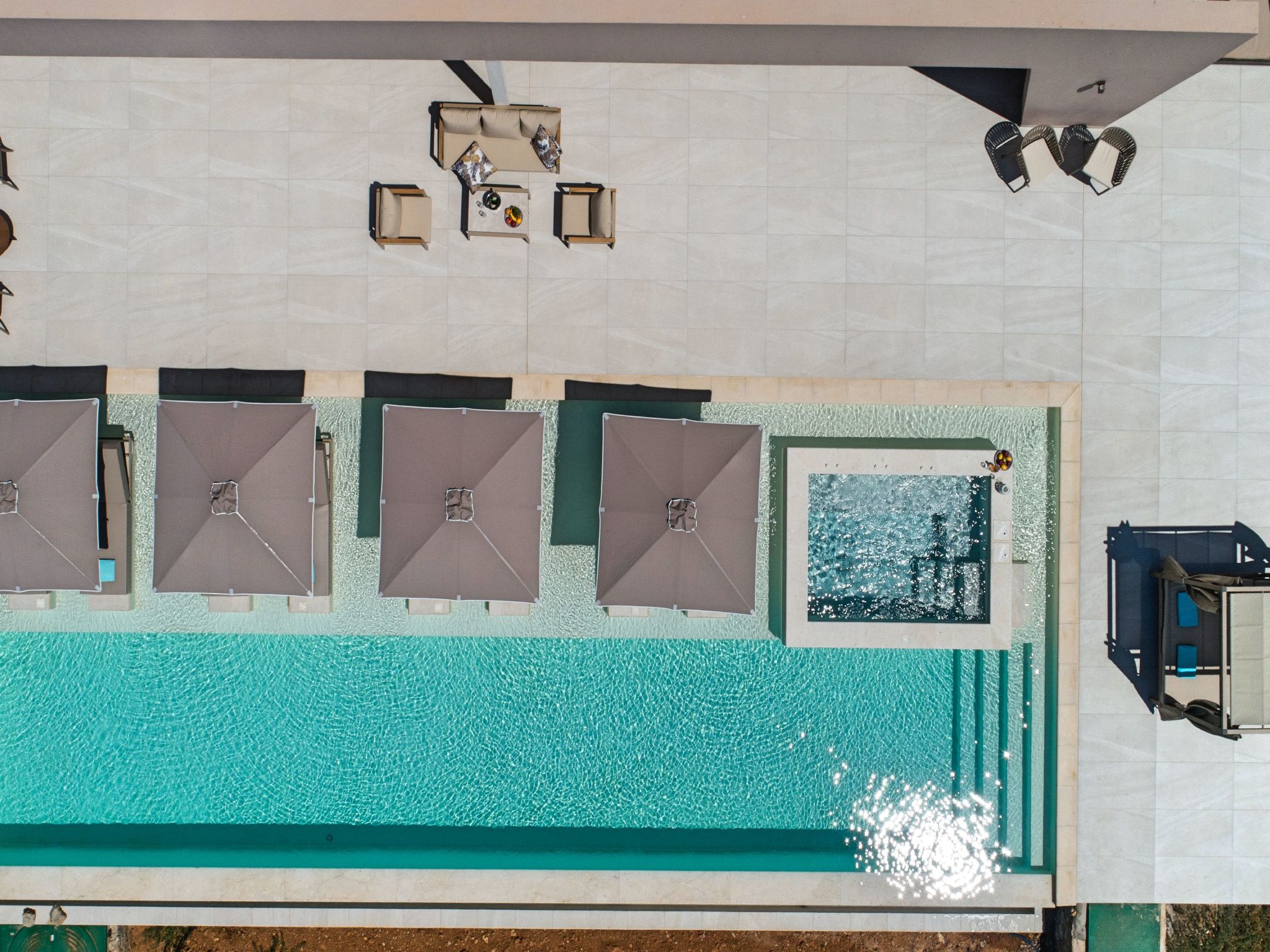 Celestial Luxury Villa Privater Pool Jaccuzi-Binnen