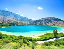 Ruime villa met tuin, whirlpool en terras nabij zee en meer in Georgioupoli - thumbnail 2