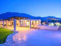 Ruime villa met tuin, whirlpool en terras nabij zee en meer in Georgioupoli - thumbnail 3