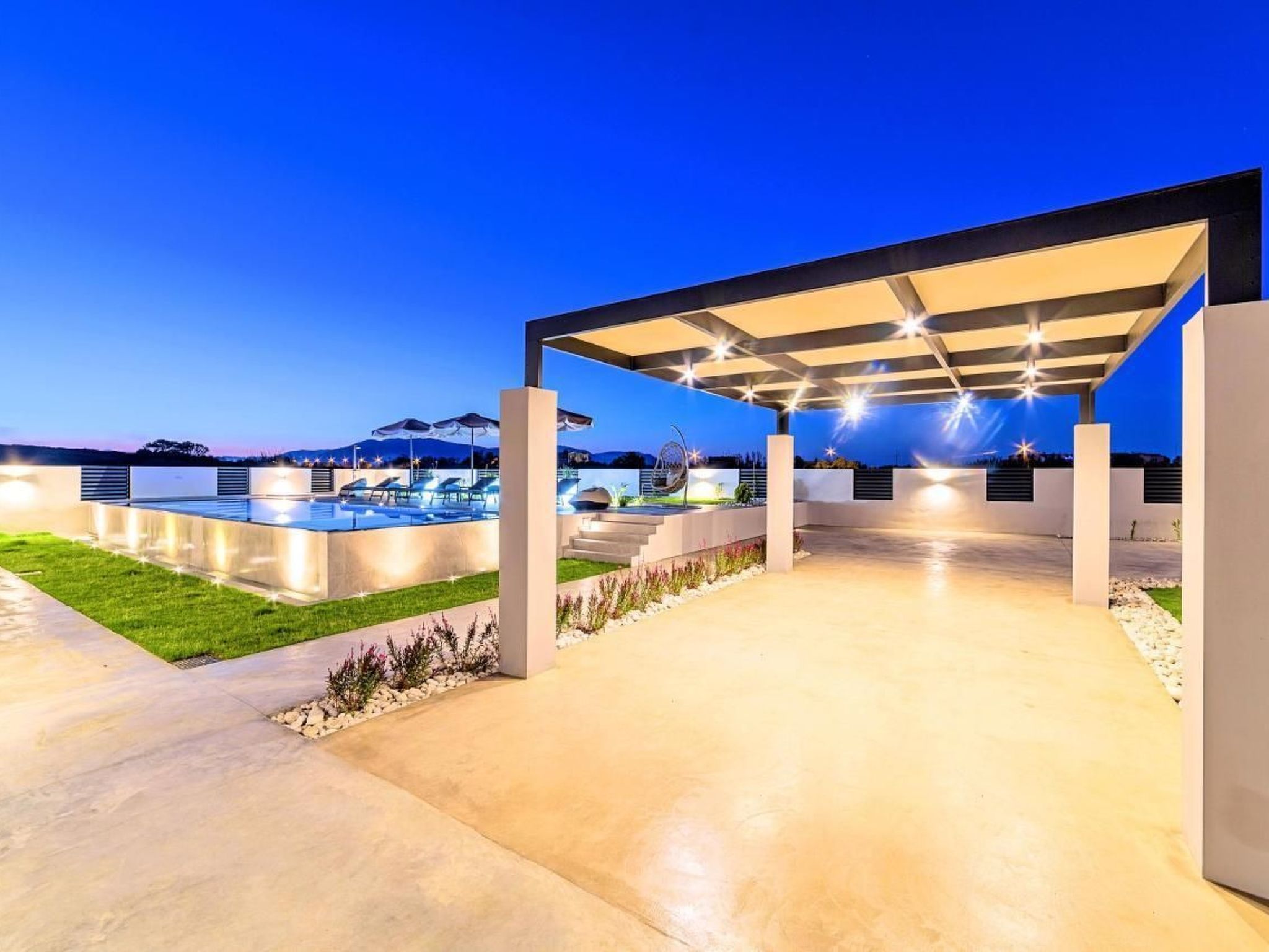 In Georgioupoli mit Garten, Whirlpool und Terrasse-Image-tags.info