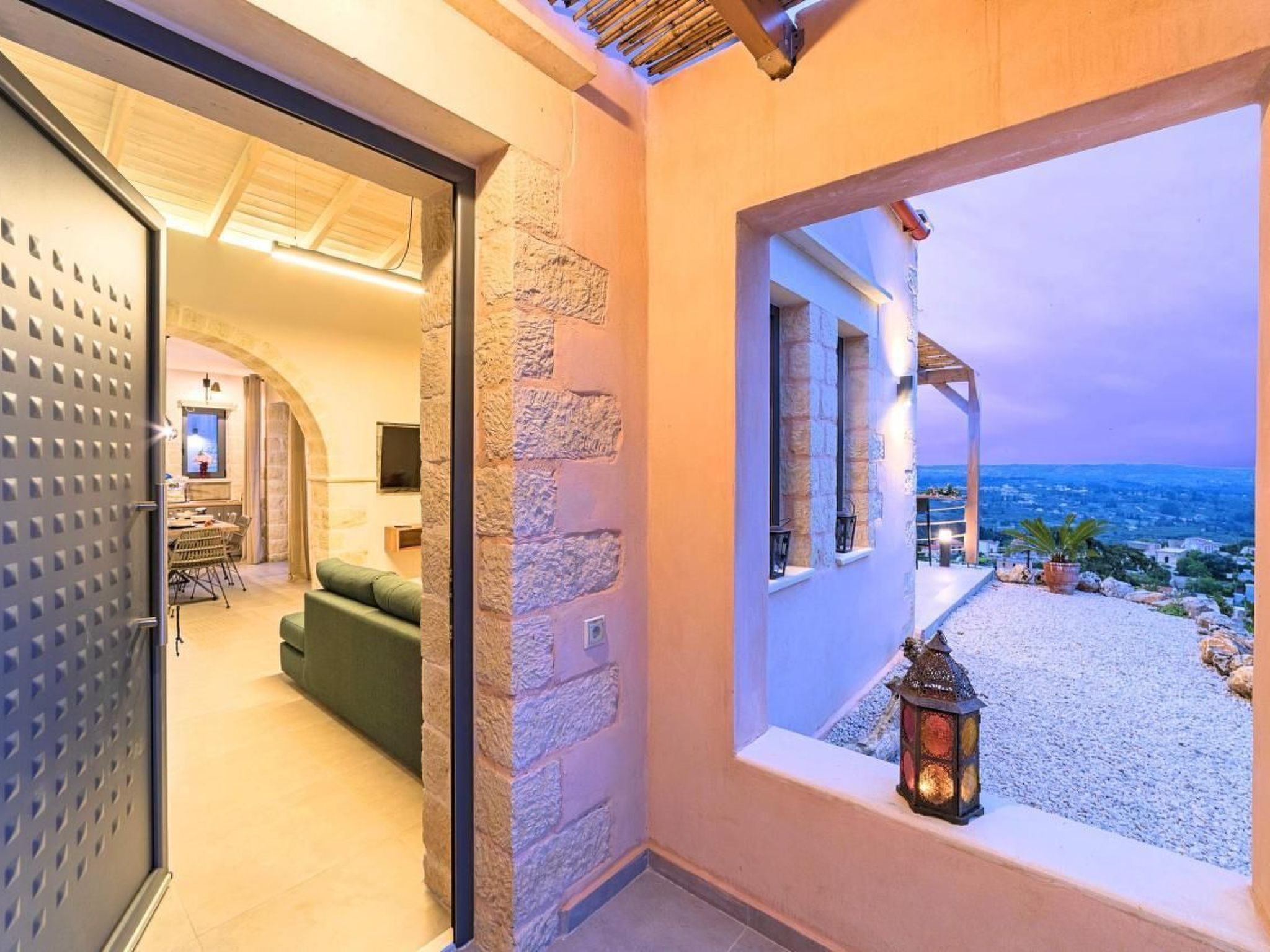 Villa Vardis mit beheiztem Pool-Image-tags.info