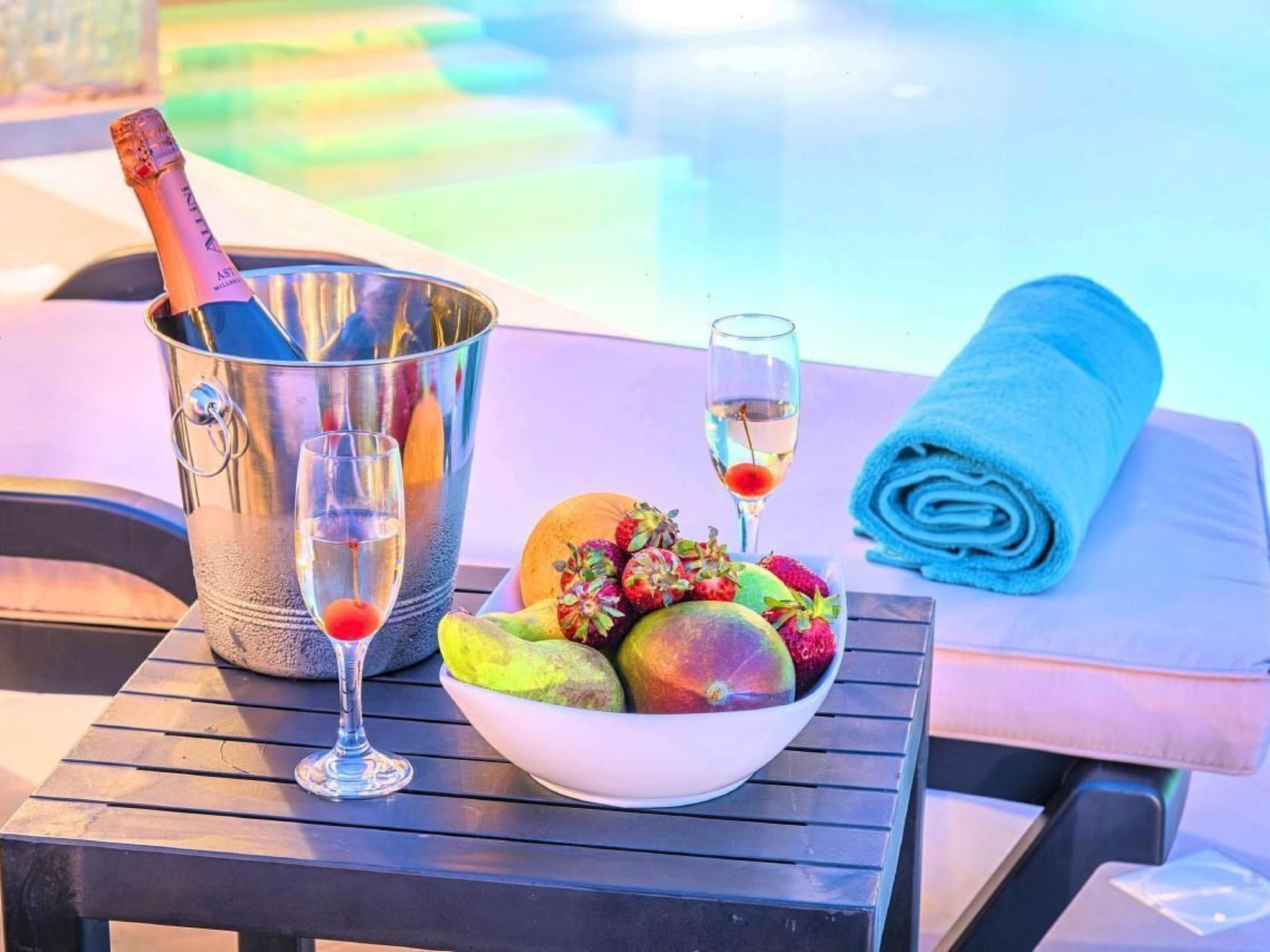 Villa Vardis mit beheiztem Pool-Image-tags.info