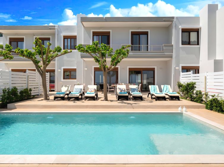 Op 900 m van zee: Sunlight Villa in Georgioupoli voor 12 personen in Georgioupoli