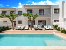 Sunlight Villa Beheizter Pool