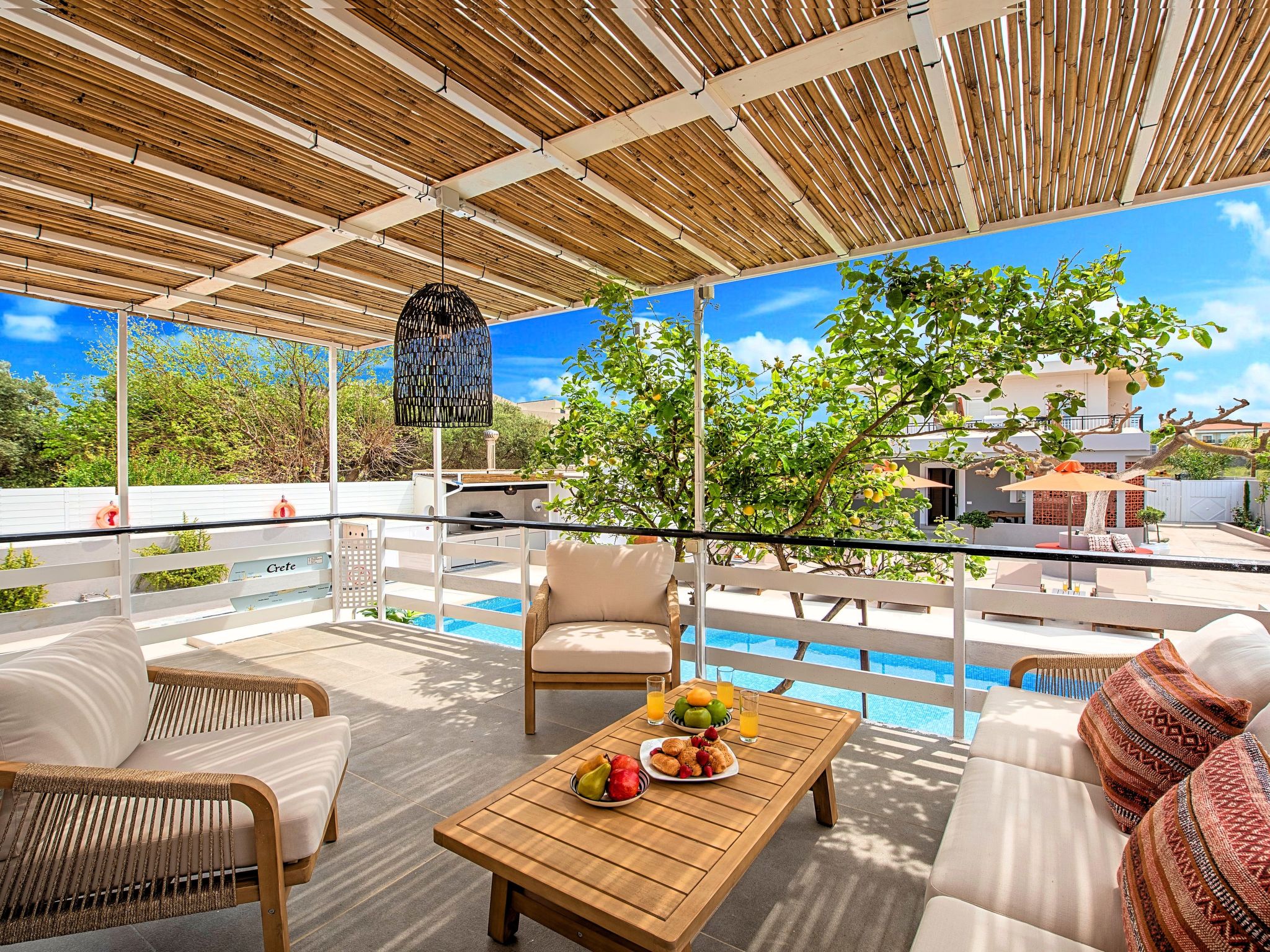 Mit Privatpool für 24 Personen in Paralia Kourna, Kreta-Image-tags.info