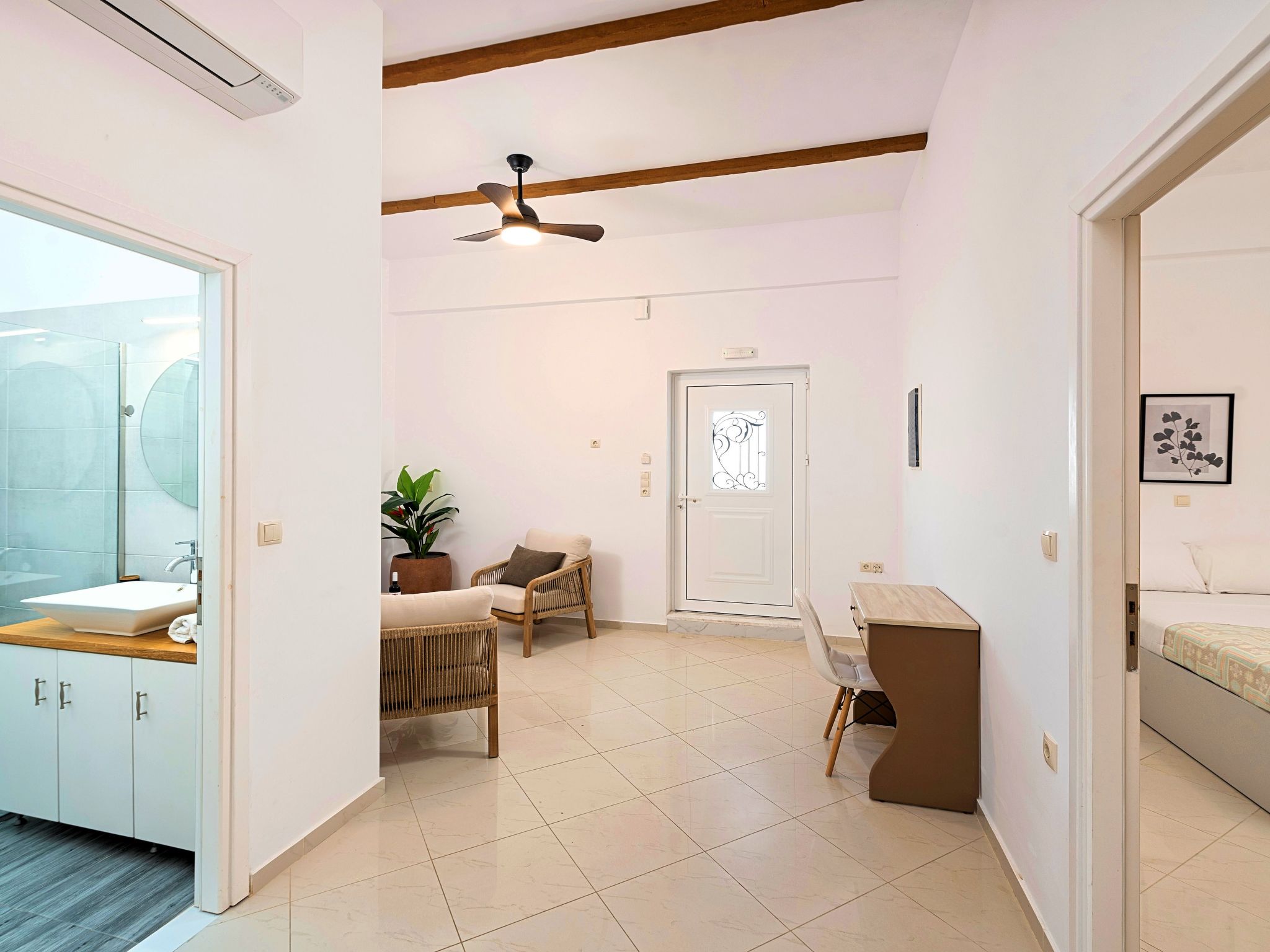 Mit Privatpool für 24 Personen in Paralia Kourna, Kreta-Image-tags.info