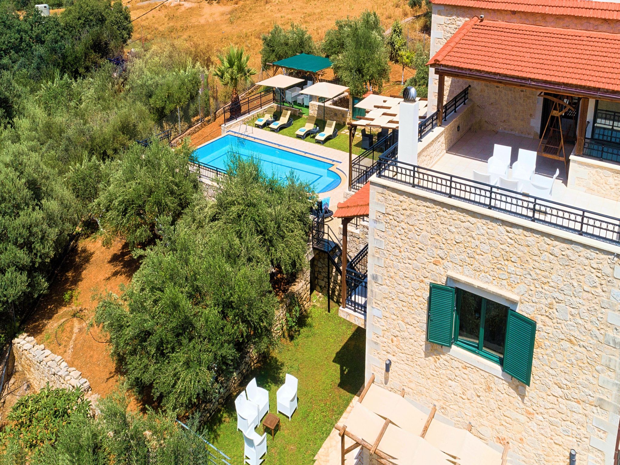 Für 12 Personen in Georgioupolis, Kreta (West-Kreta)-Image-tags.info