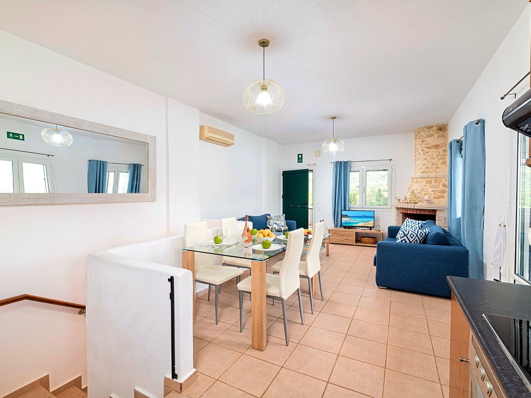 Ferienvilla "Du Lac Alpha" mit Pool-Image-tags.info