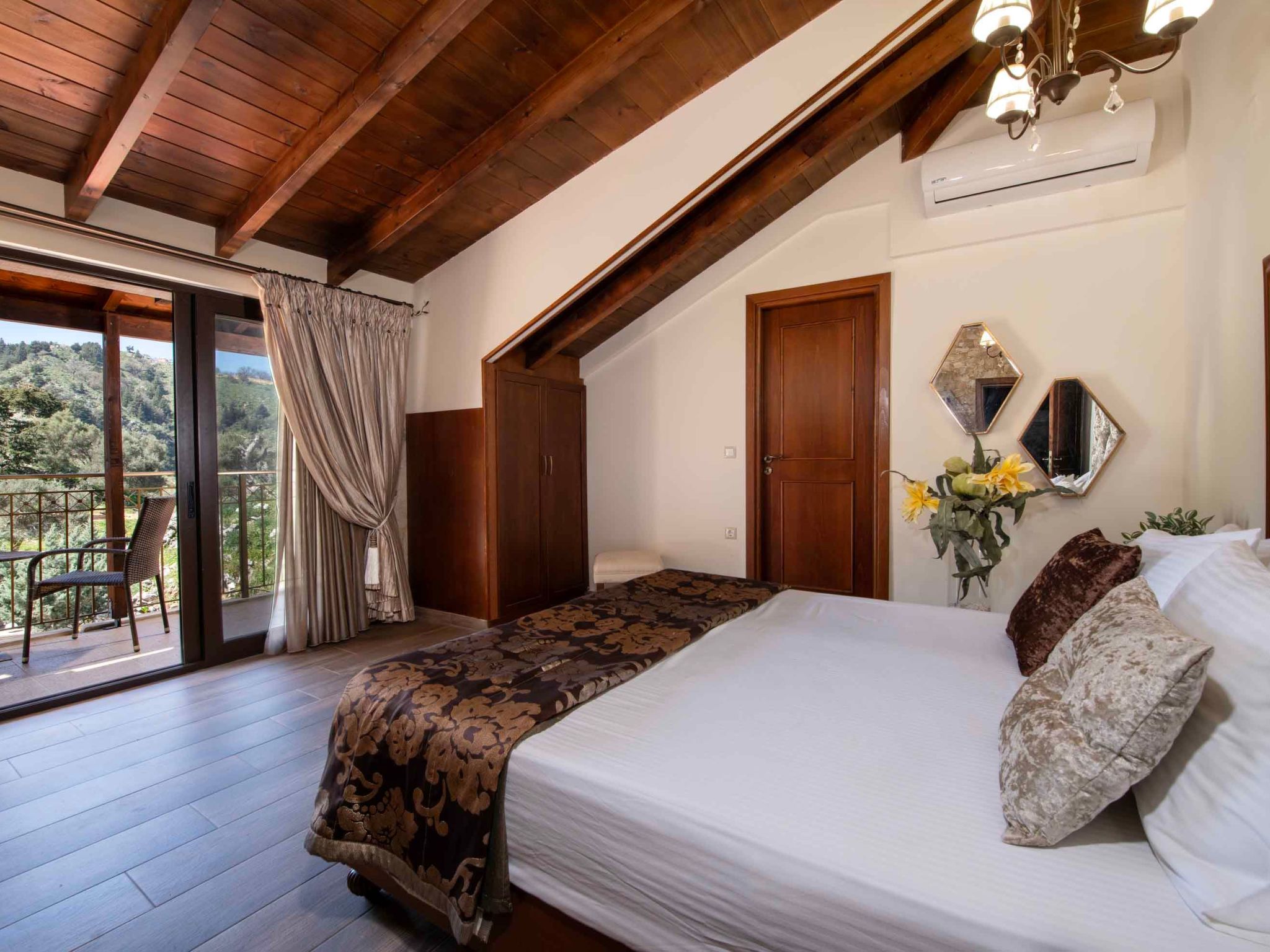 Geroulios Kastro Villa I-"Frei "Beheizter Pool,Meerblick-Binnen