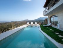 Geroulios Kastro Villa II"Free"Beheizter Pool, Whirlpool