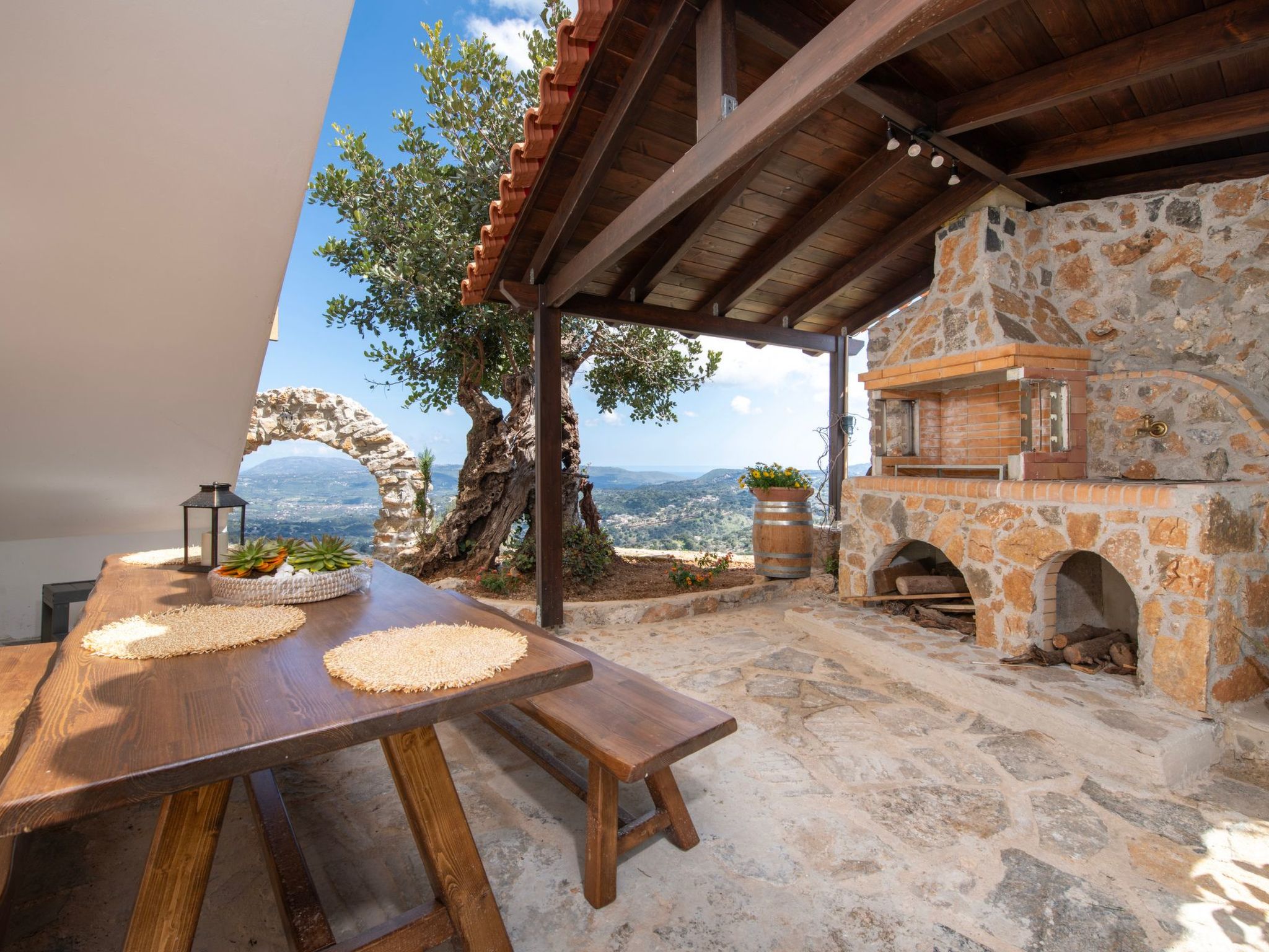 Geroulios Kastro Villa II"Free"Beheizter Pool, Whirlpool-Binnen