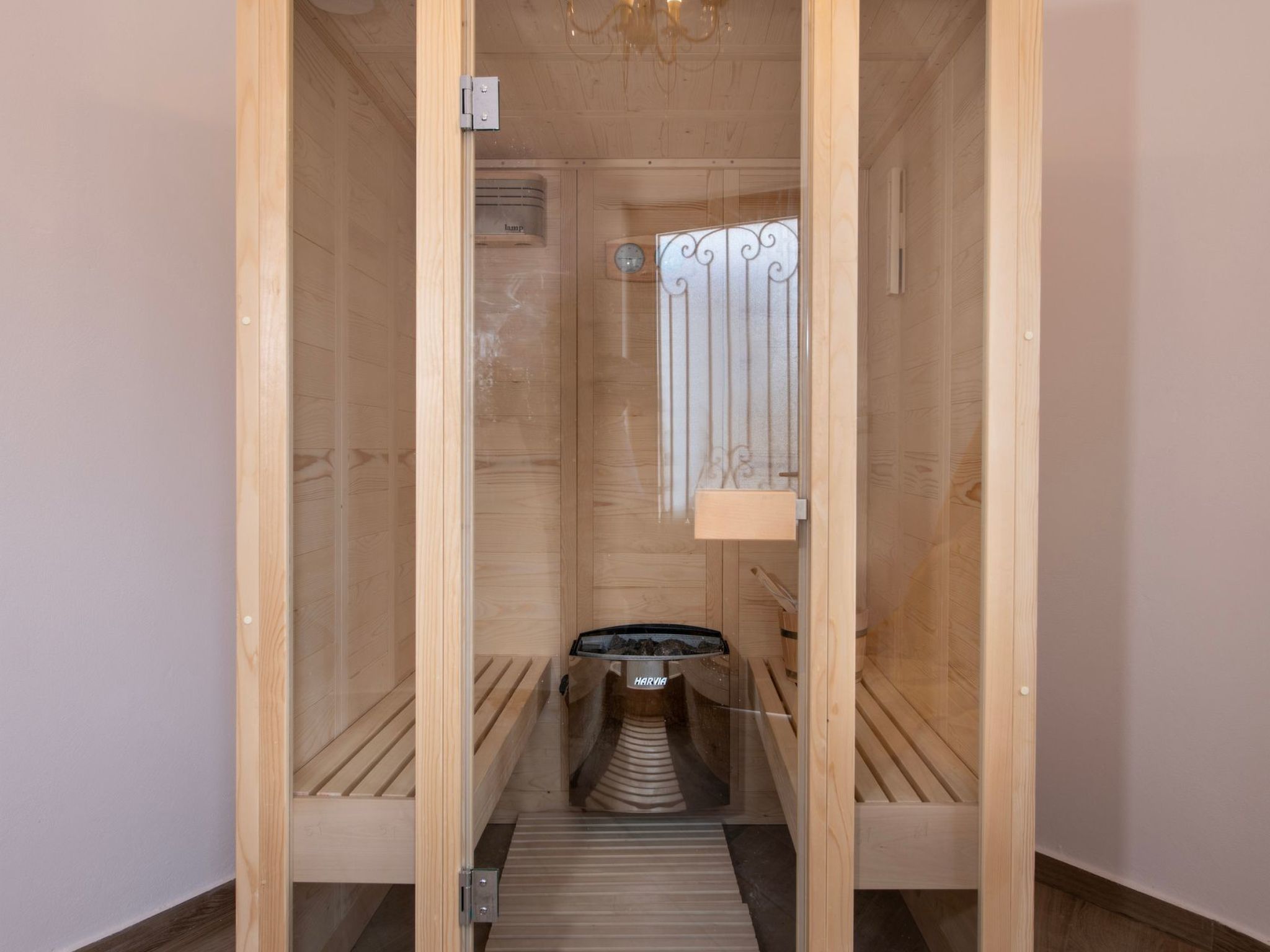 Geroulios Kastro Villa II"Free"Beheizter Pool, Whirlpool-Binnen