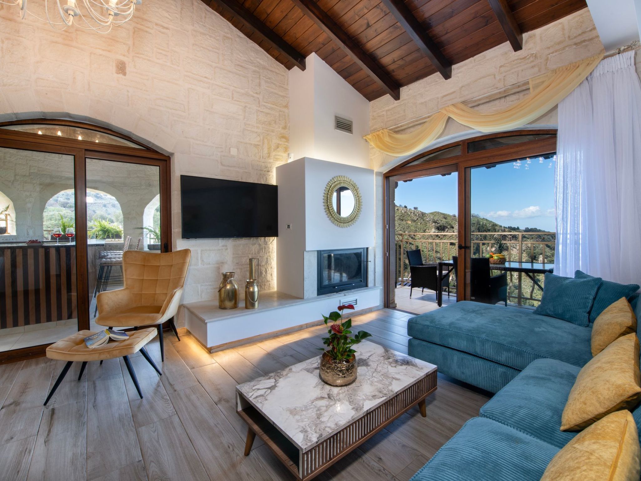 Geroulios Kastro Villa II"Free"Beheizter Pool, Whirlpool-Binnen