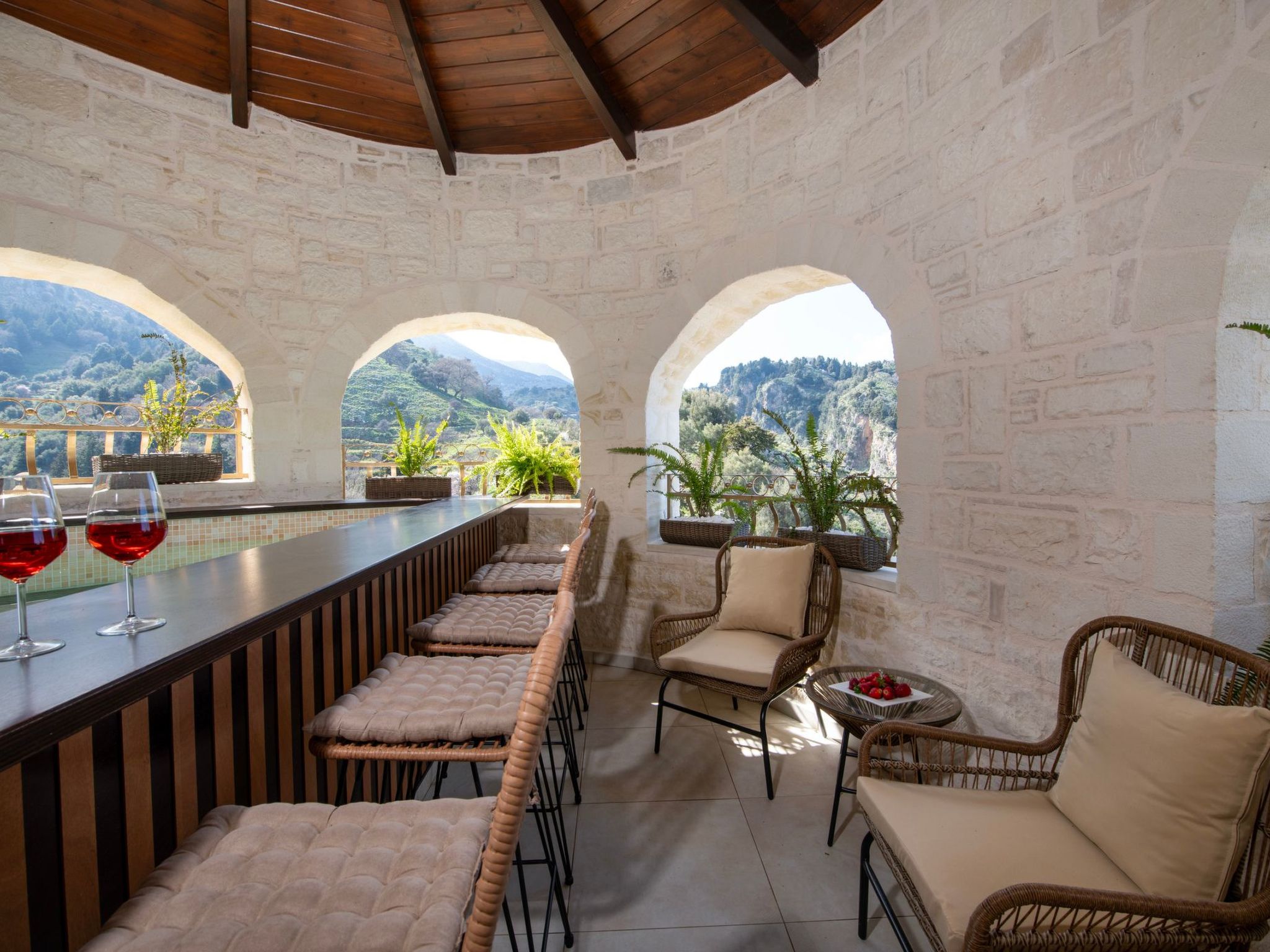 Geroulios Kastro Villa II"Free"Beheizter Pool, Whirlpool-Binnen