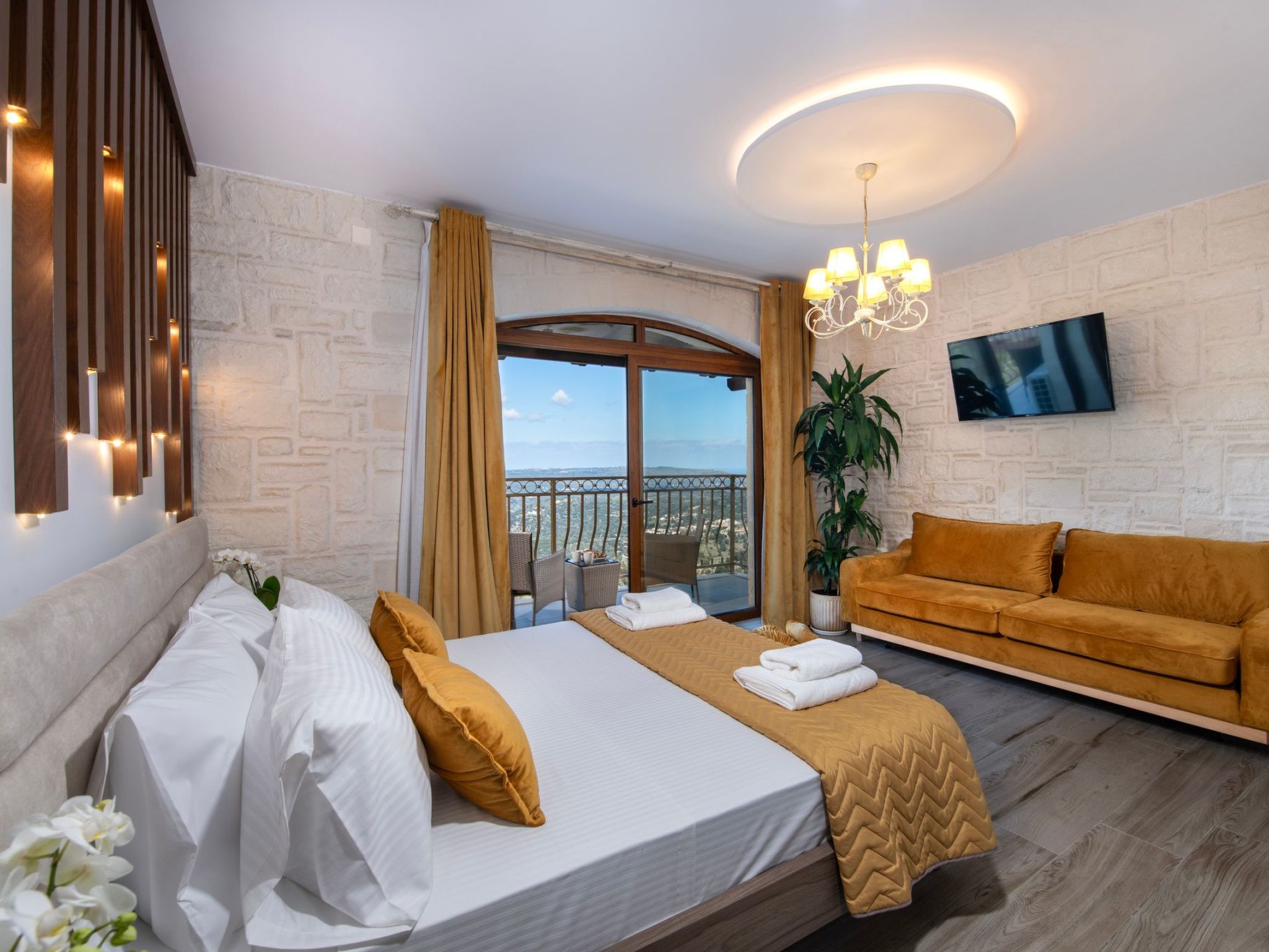 Geroulios Kastro Villa II"Free"Beheizter Pool, Whirlpool-Binnen