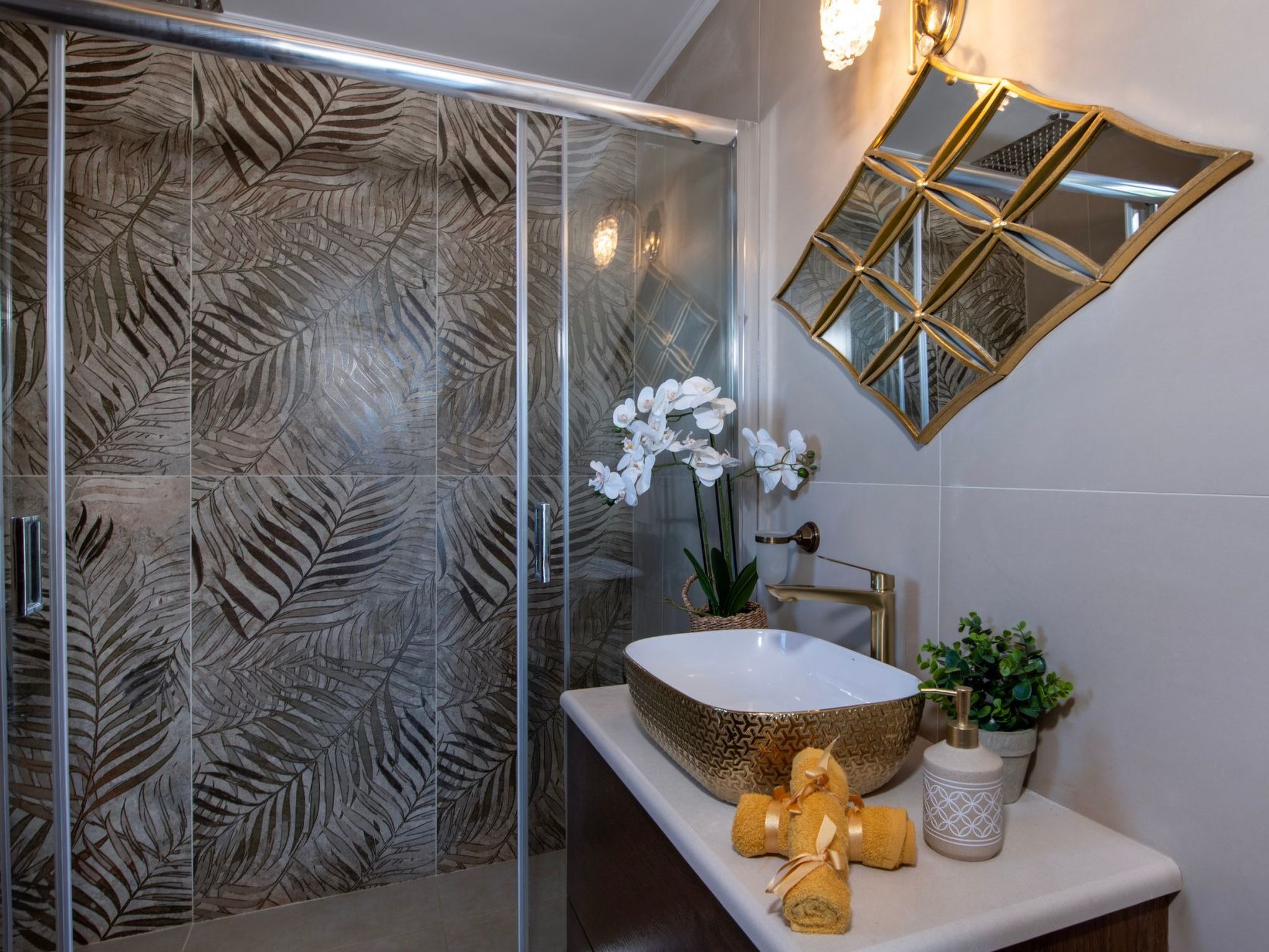 Geroulios Kastro Villa II"Free"Beheizter Pool, Whirlpool-Binnen