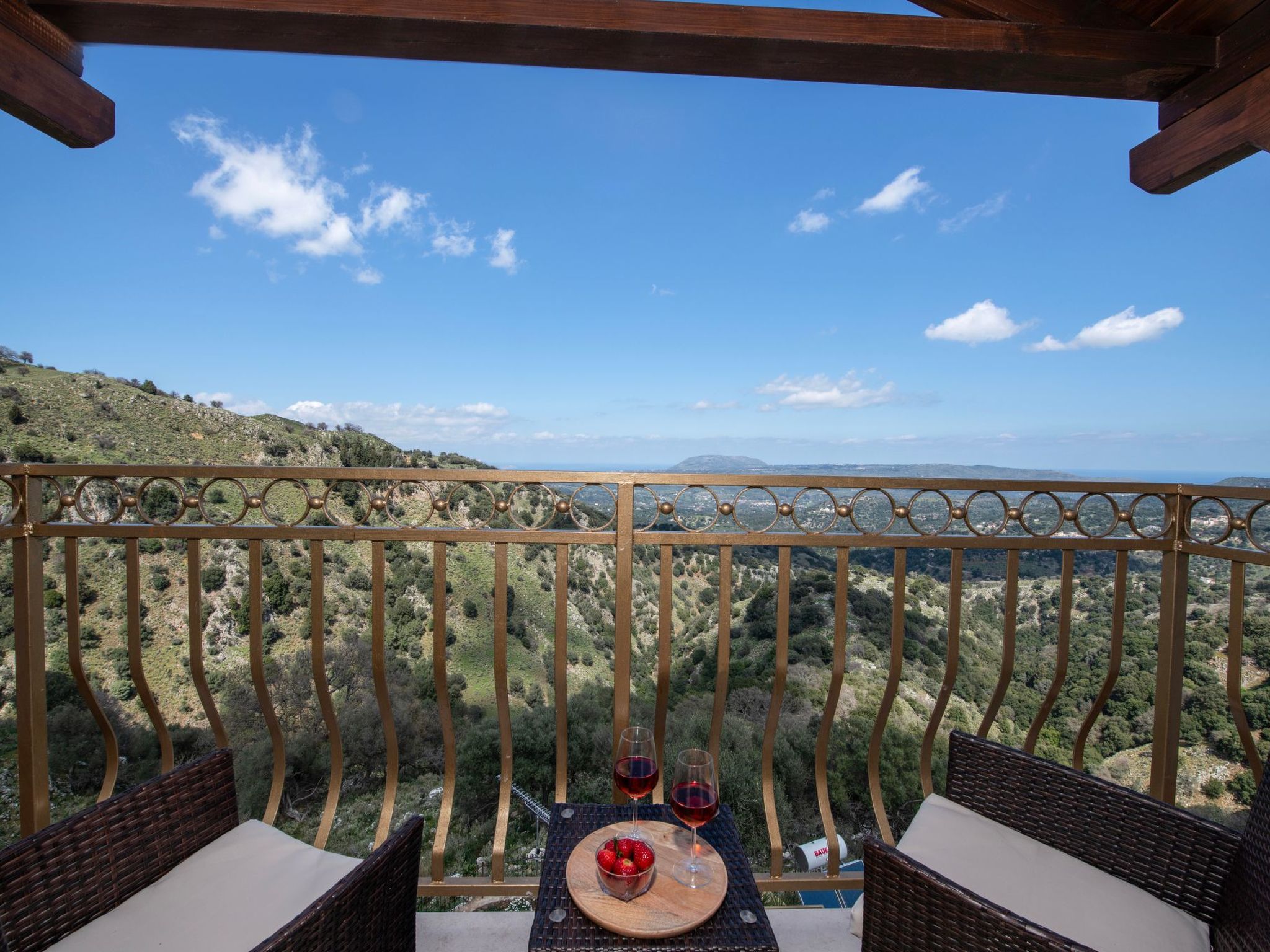 Geroulios Kastro Villa II"Free"Beheizter Pool, Whirlpool-Binnen