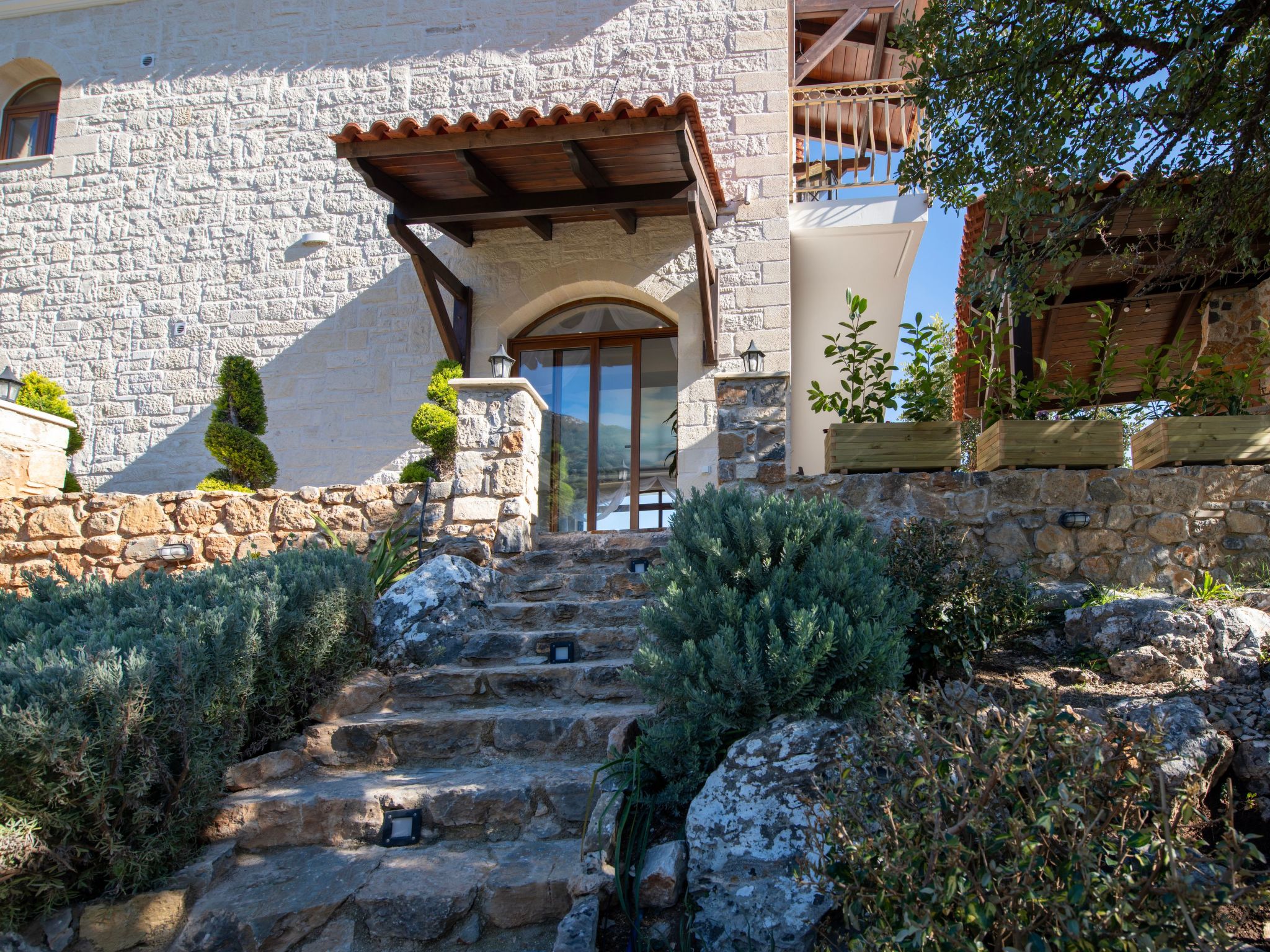 Geroulios Kastro Villa II"Free"Beheizter Pool, Whirlpool-Binnen