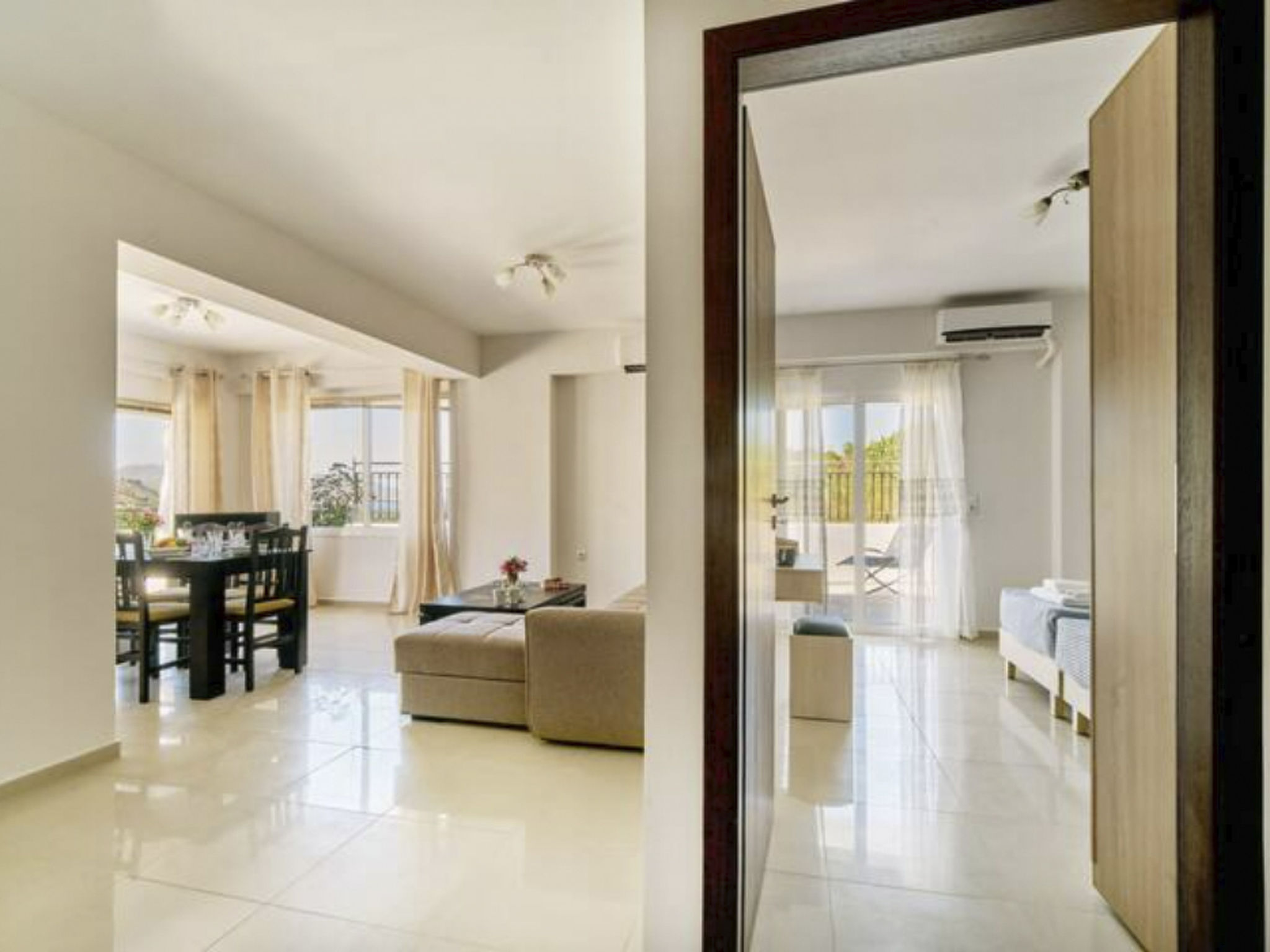 Wunderschöne Villa am Kournas-See★Großer privater Pool-Image-tags.info